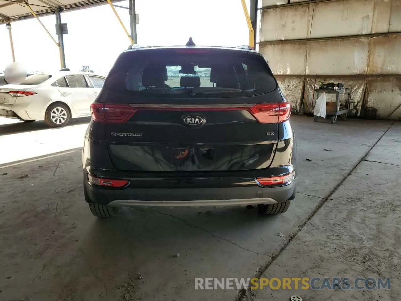 6 Photograph of a damaged car KNDPN3AC9K7561270 KIA SPORTAGE 2019