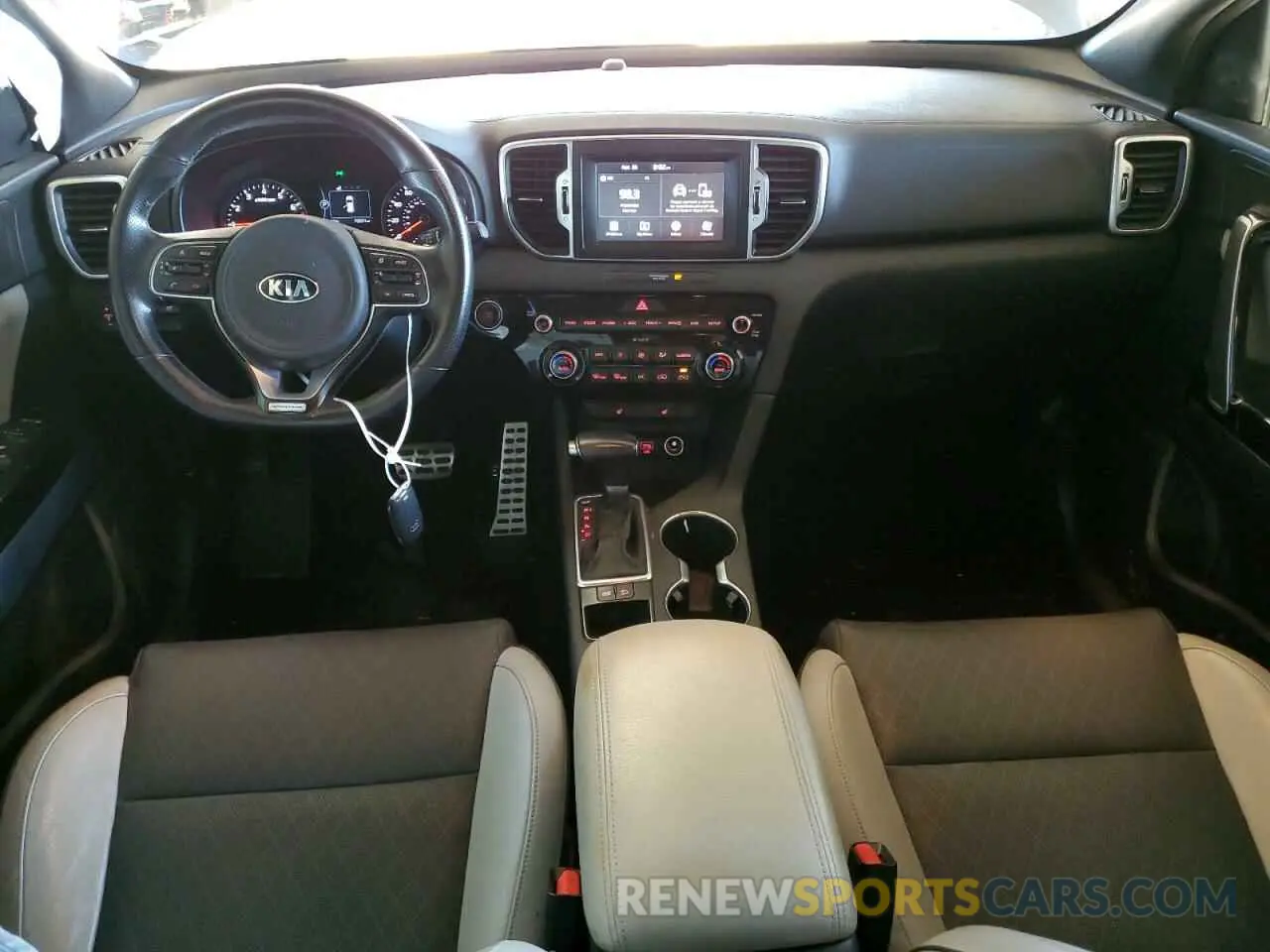 8 Photograph of a damaged car KNDPN3AC9K7561270 KIA SPORTAGE 2019