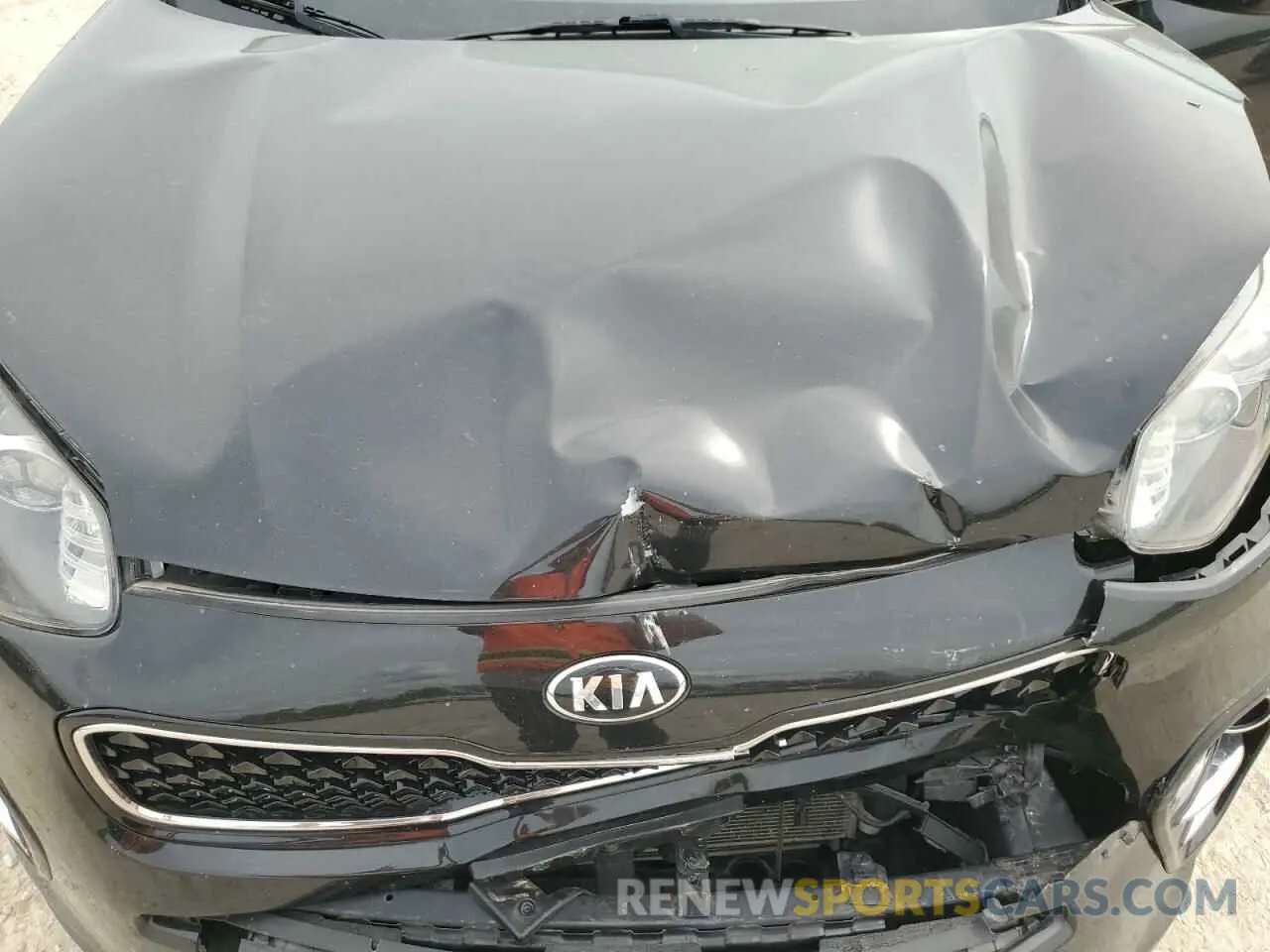 12 Photograph of a damaged car KNDPN3AC9K7571250 KIA SPORTAGE 2019