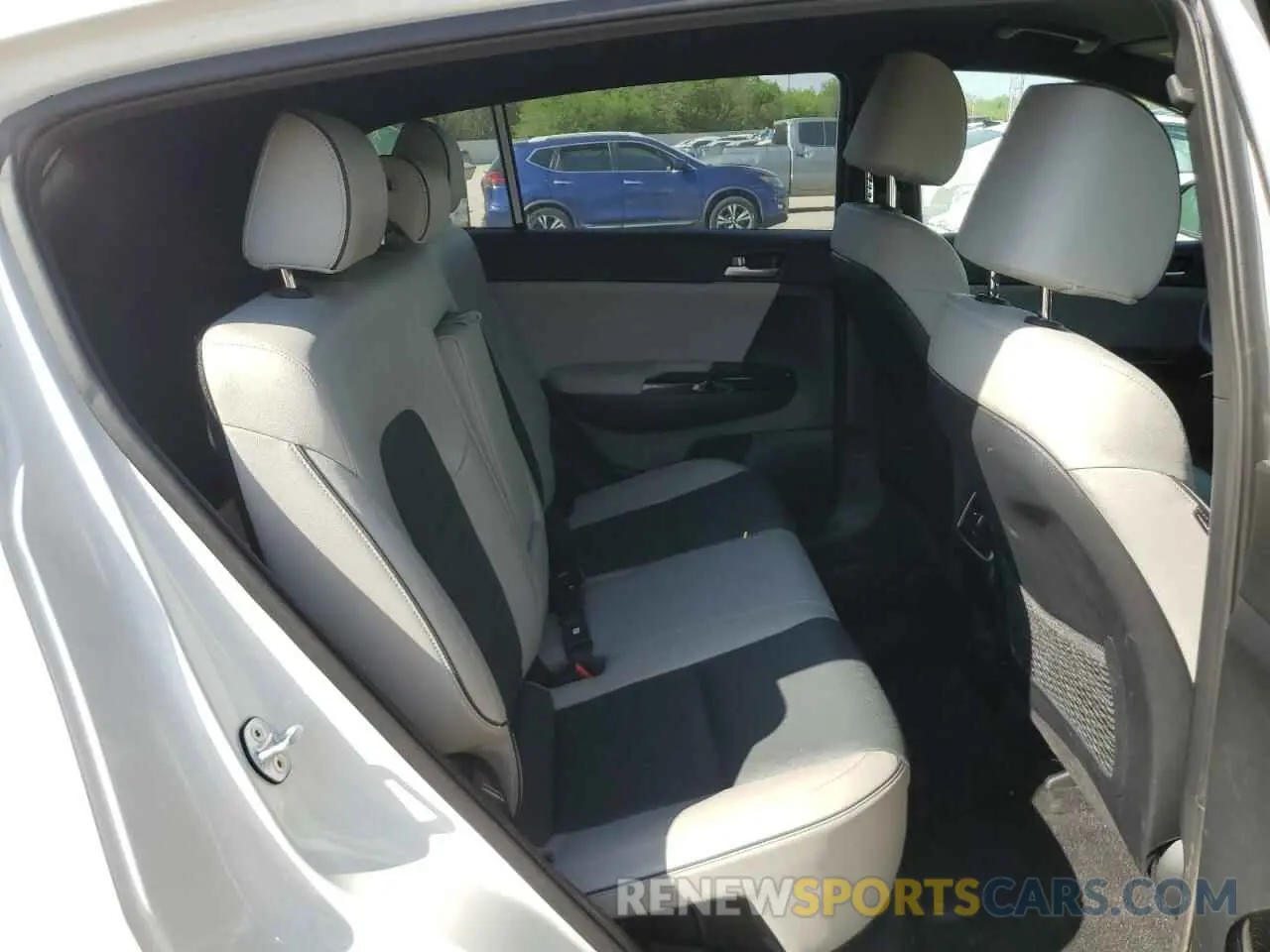 11 Photograph of a damaged car KNDPN3AC9K7602206 KIA SPORTAGE 2019