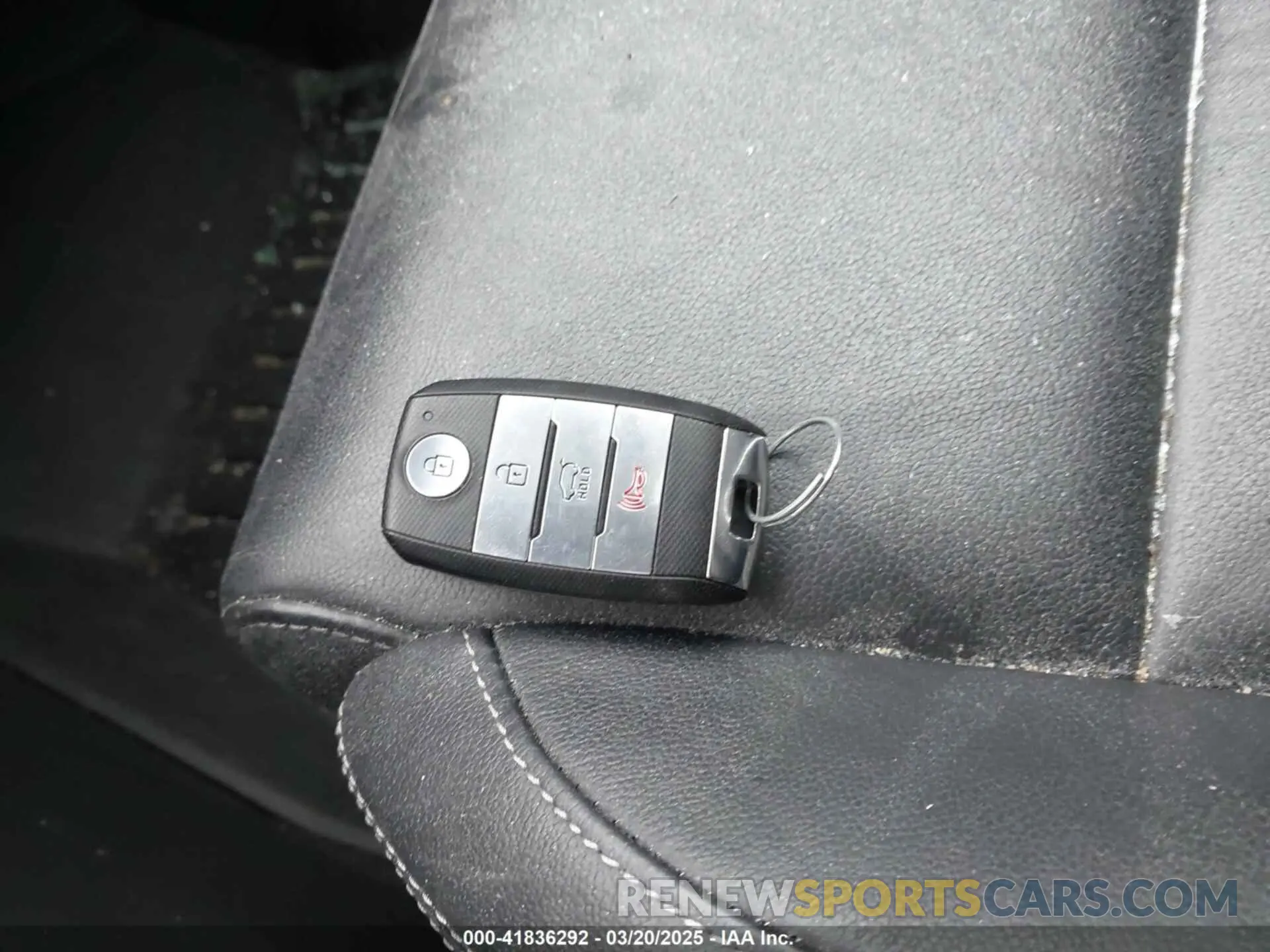 11 Photograph of a damaged car KNDPNCAC0K7534426 KIA SPORTAGE 2019