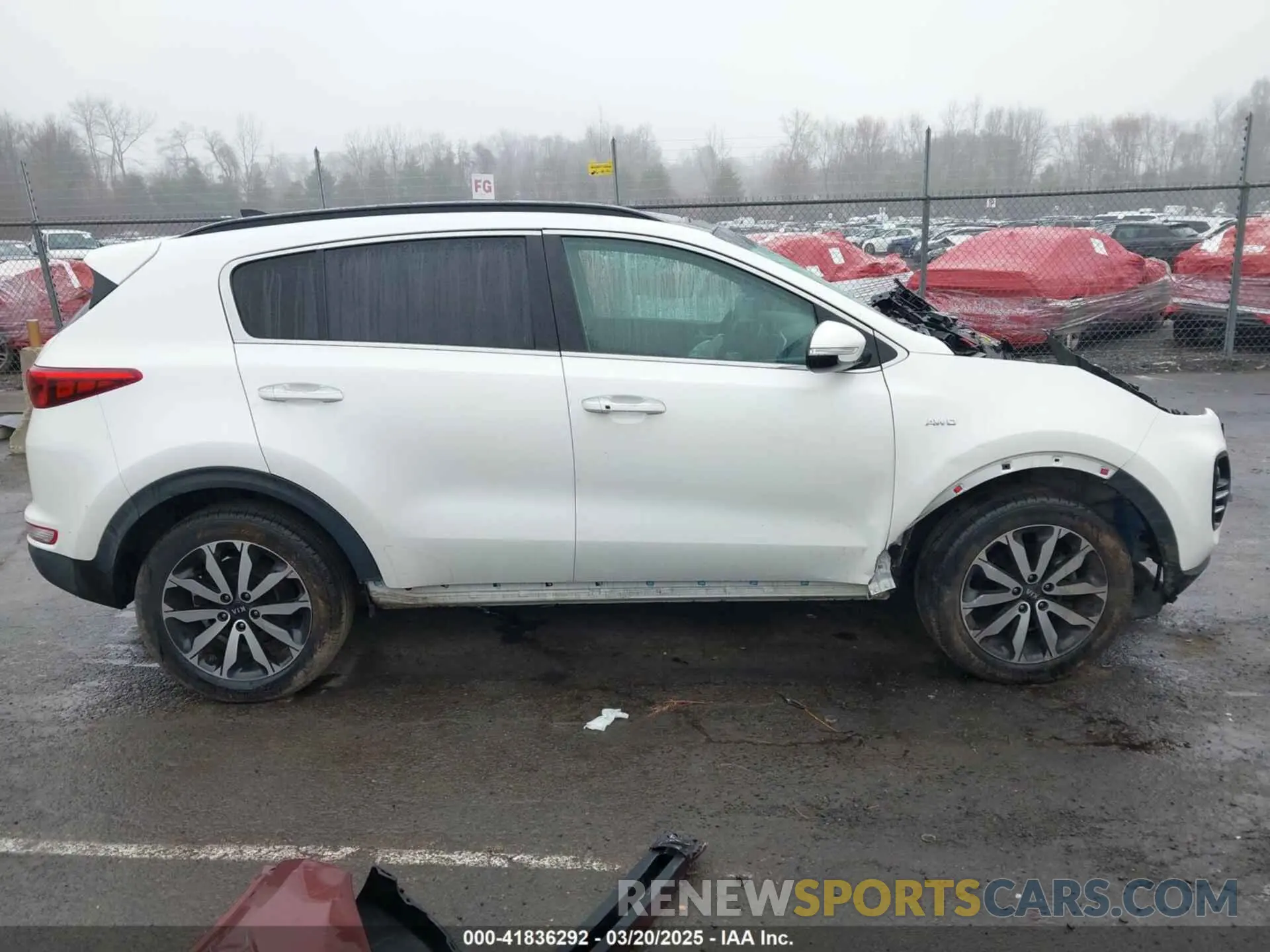 14 Photograph of a damaged car KNDPNCAC0K7534426 KIA SPORTAGE 2019