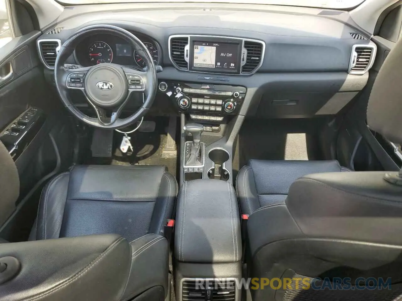8 Photograph of a damaged car KNDPNCAC0K7571900 KIA SPORTAGE 2019