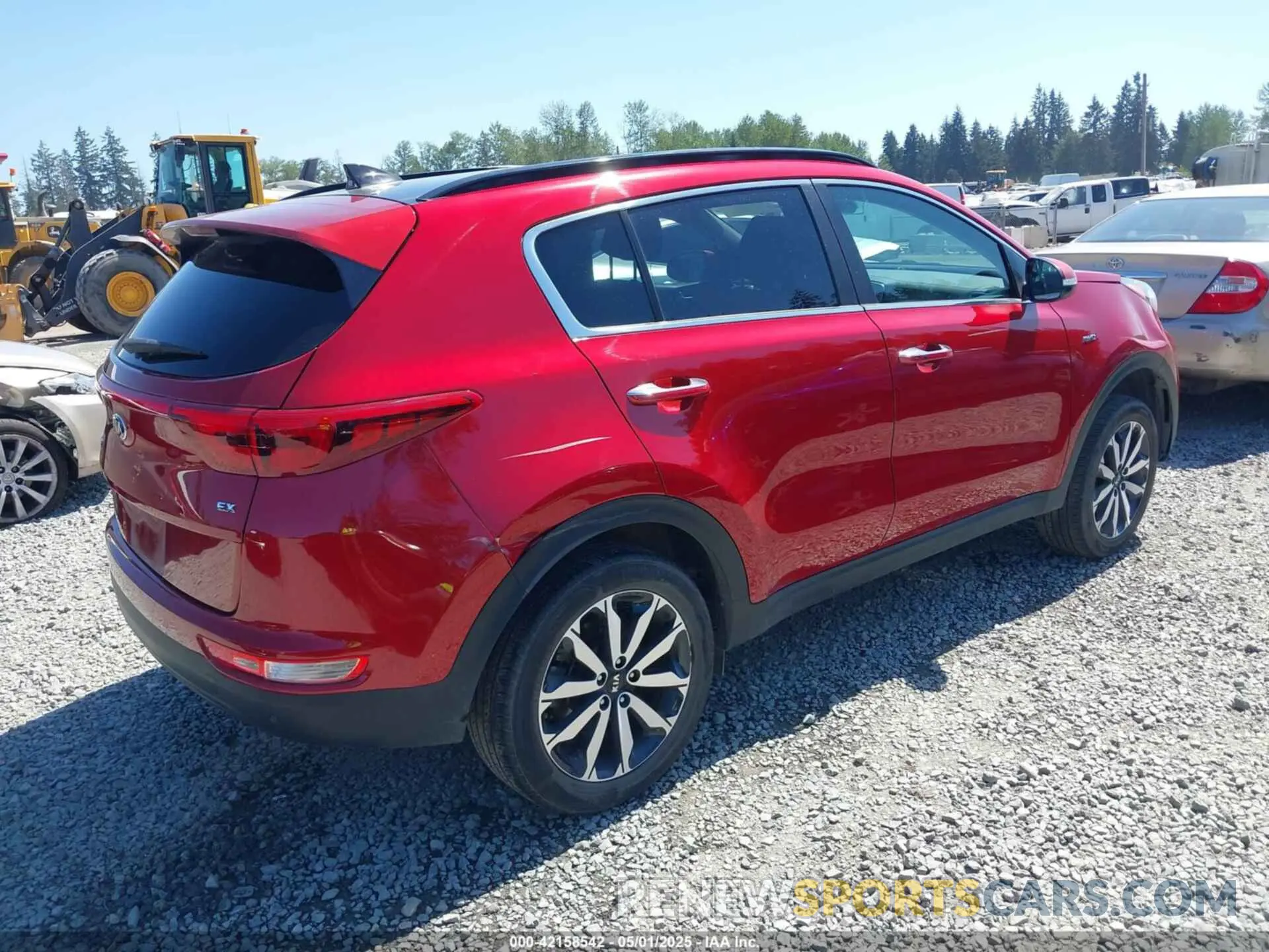 4 Photograph of a damaged car KNDPNCAC1K7544253 KIA SPORTAGE 2019