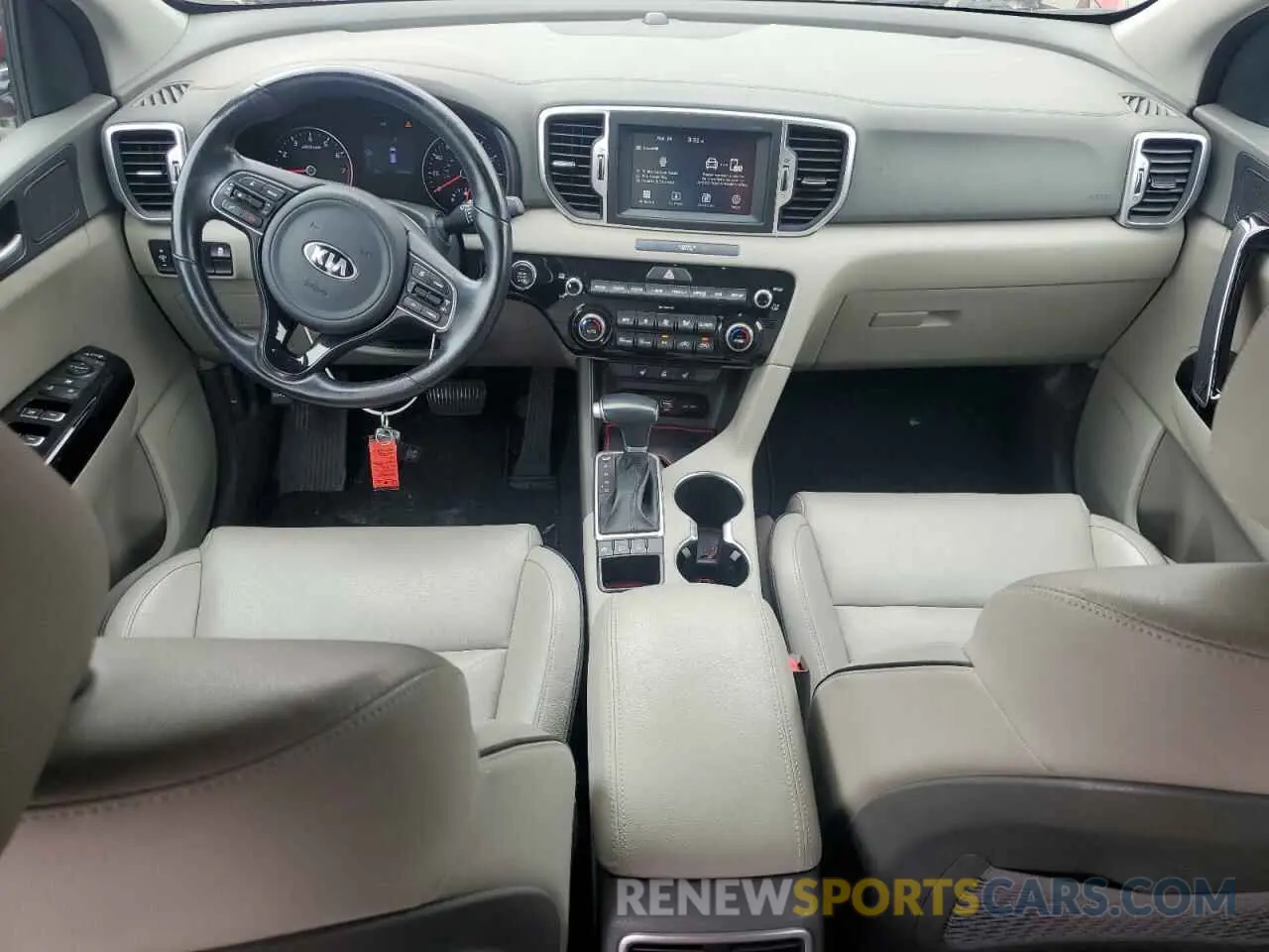 8 Photograph of a damaged car KNDPNCAC1K7548870 KIA SPORTAGE 2019