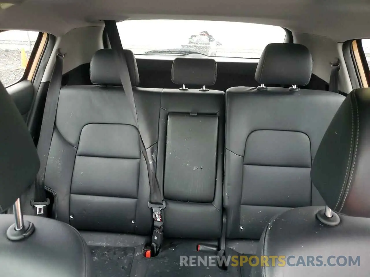 10 Photograph of a damaged car KNDPNCAC3K7500948 KIA SPORTAGE 2019