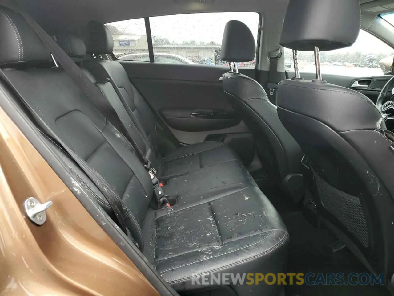 12 Photograph of a damaged car KNDPNCAC3K7500948 KIA SPORTAGE 2019