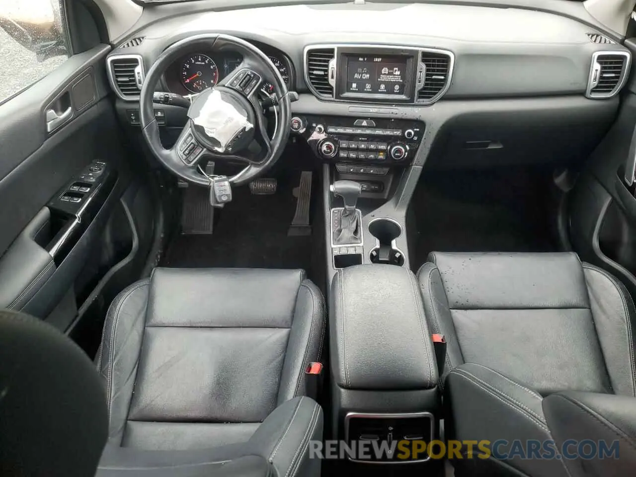 8 Photograph of a damaged car KNDPNCAC3K7500948 KIA SPORTAGE 2019