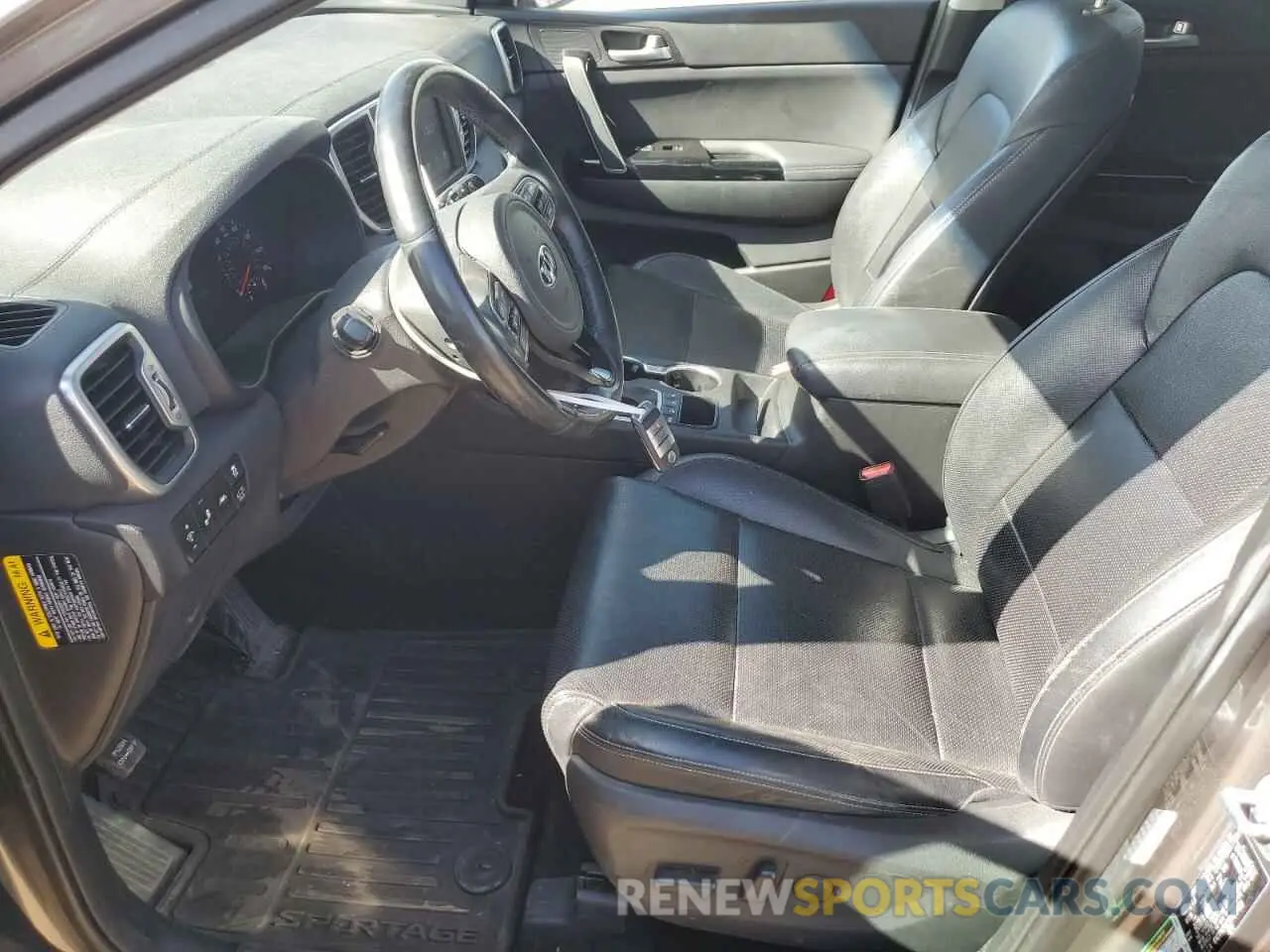 7 Photograph of a damaged car KNDPNCAC3K7547199 KIA SPORTAGE 2019