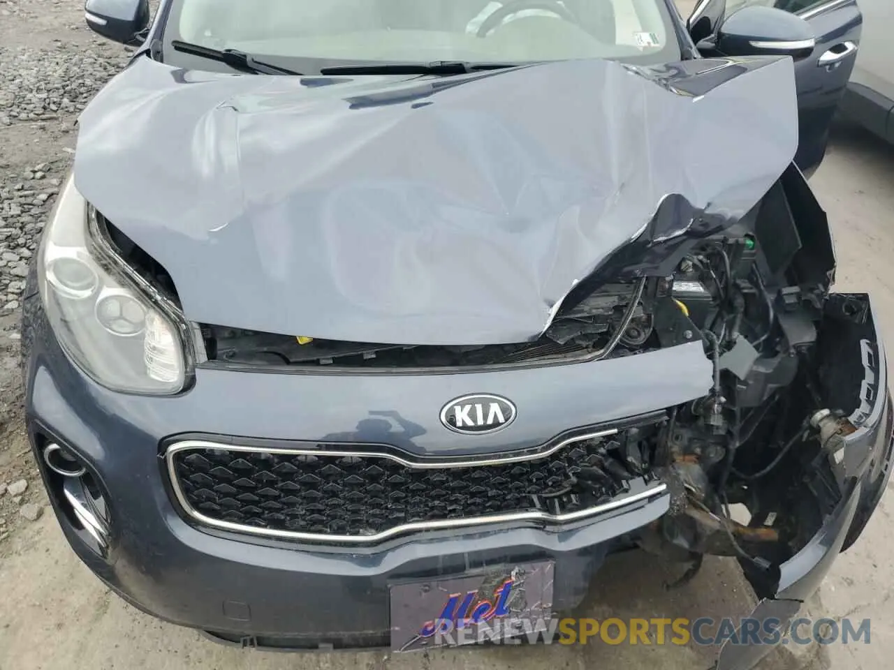 12 Photograph of a damaged car KNDPNCAC4K7499762 KIA SPORTAGE 2019