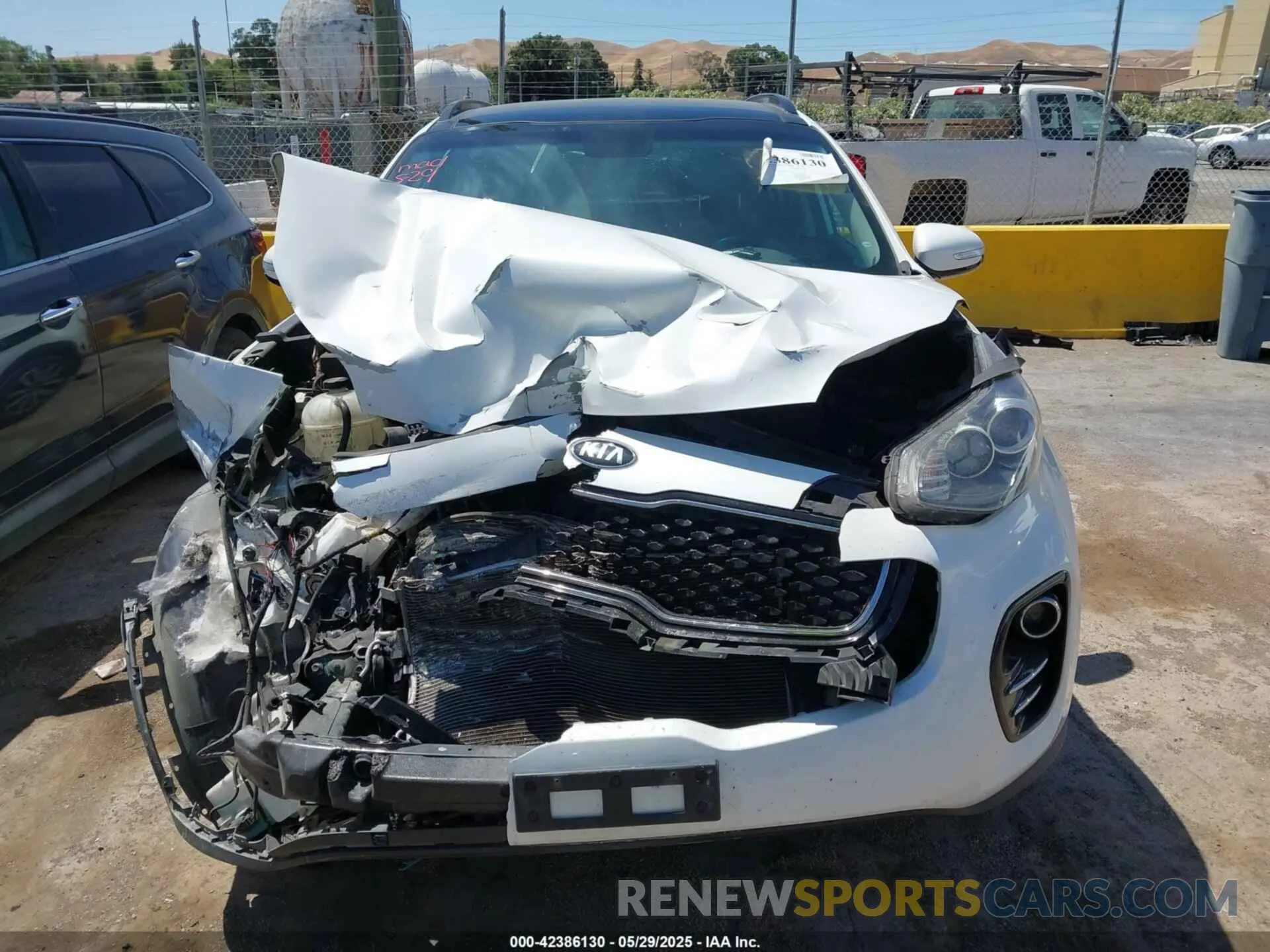 13 Photograph of a damaged car KNDPNCAC4K7507973 KIA SPORTAGE 2019