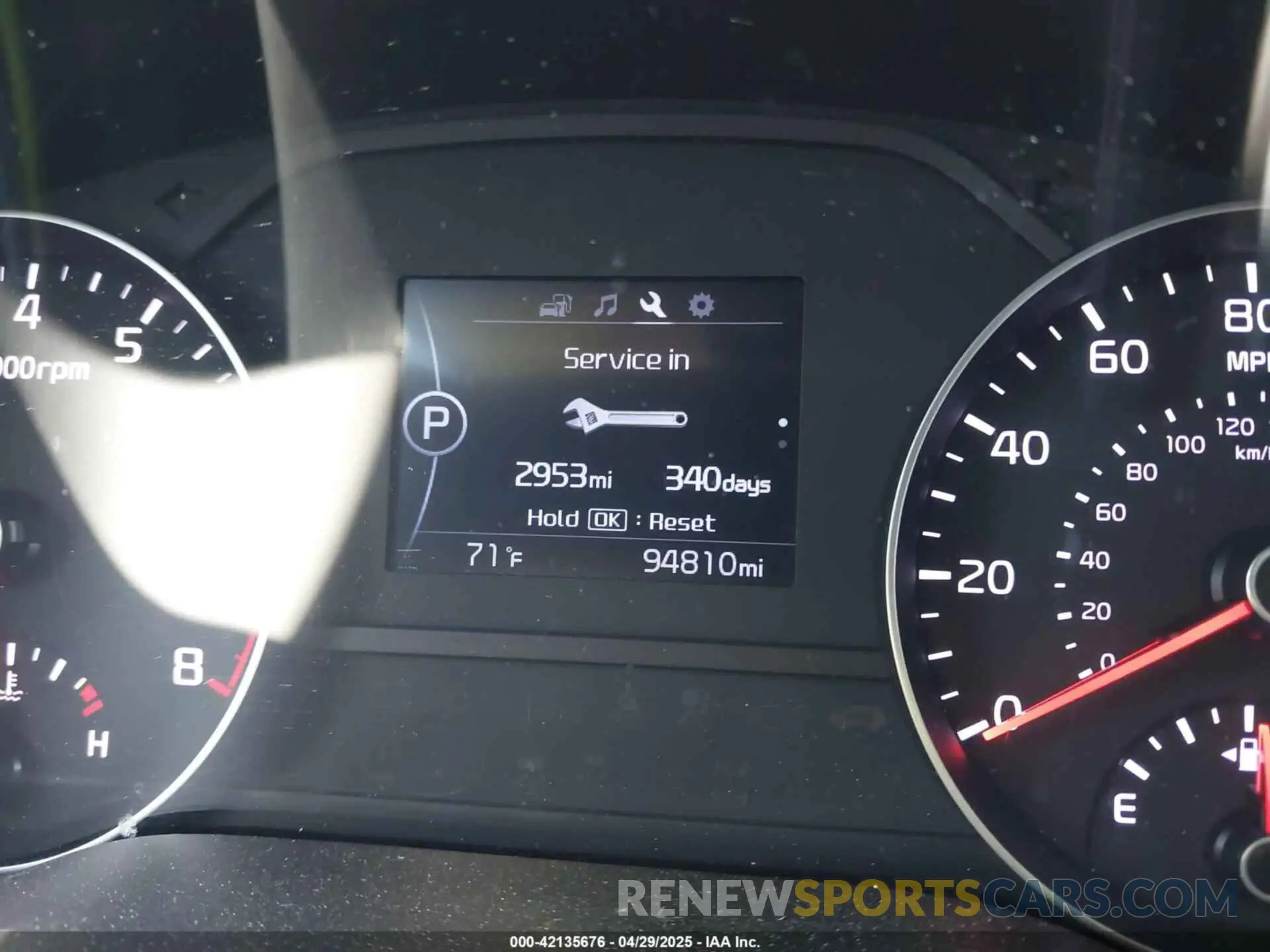 14 Photograph of a damaged car KNDPNCAC4K7535031 KIA SPORTAGE 2019