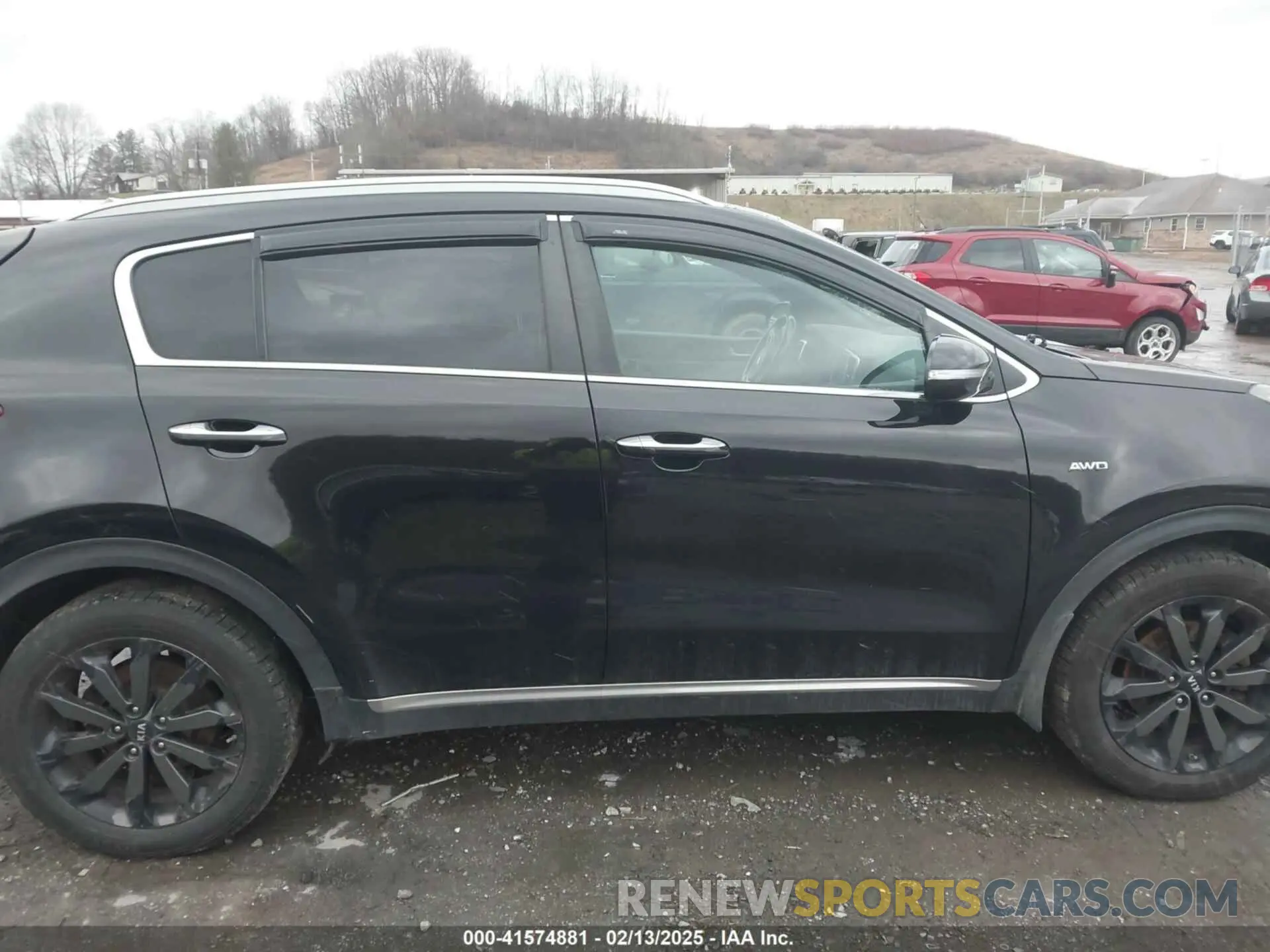 13 Photograph of a damaged car KNDPNCAC4K7582804 KIA SPORTAGE 2019