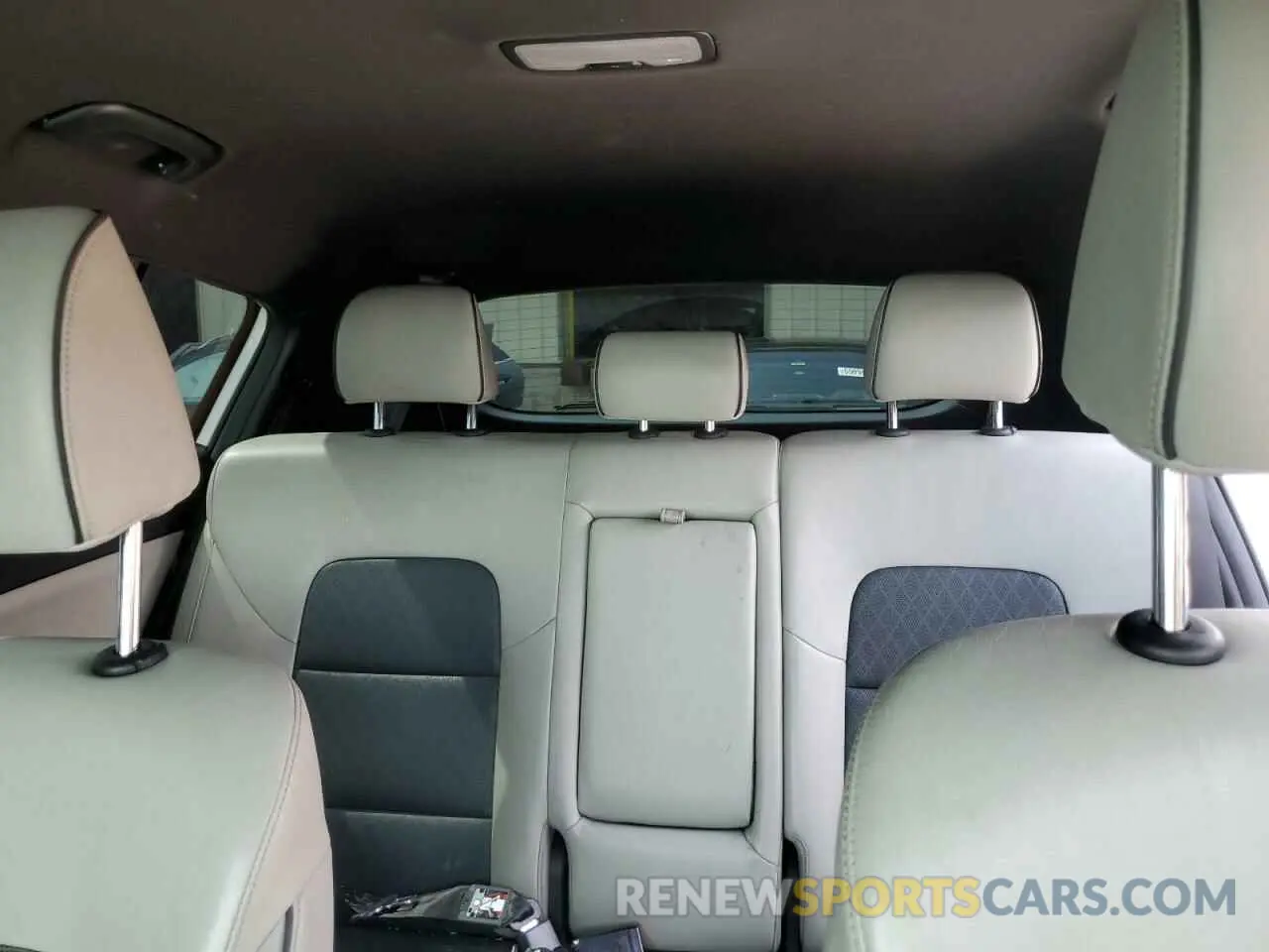 10 Photograph of a damaged car KNDPNCAC7K7522953 KIA SPORTAGE 2019
