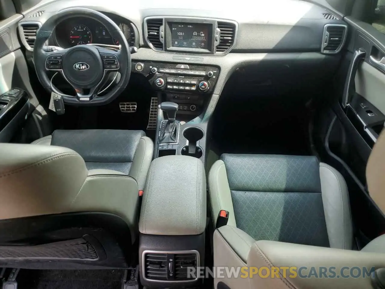 8 Photograph of a damaged car KNDPNCAC7K7522953 KIA SPORTAGE 2019
