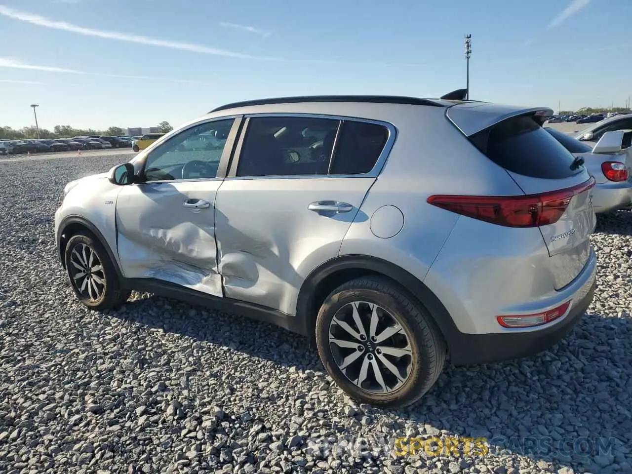 2 Photograph of a damaged car KNDPNCAC7K7579363 KIA SPORTAGE 2019