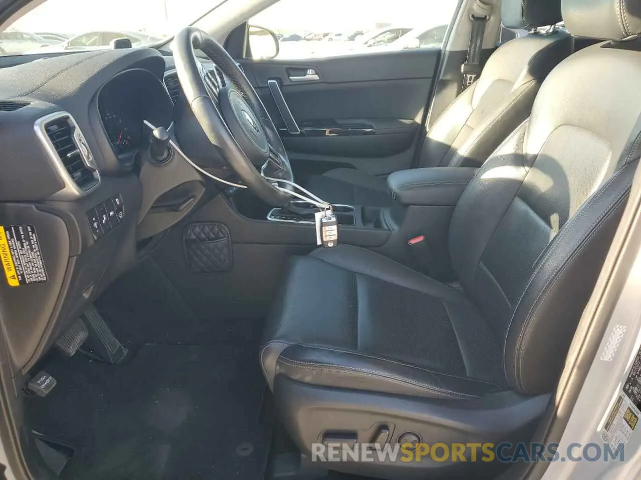 7 Photograph of a damaged car KNDPNCAC7K7579363 KIA SPORTAGE 2019