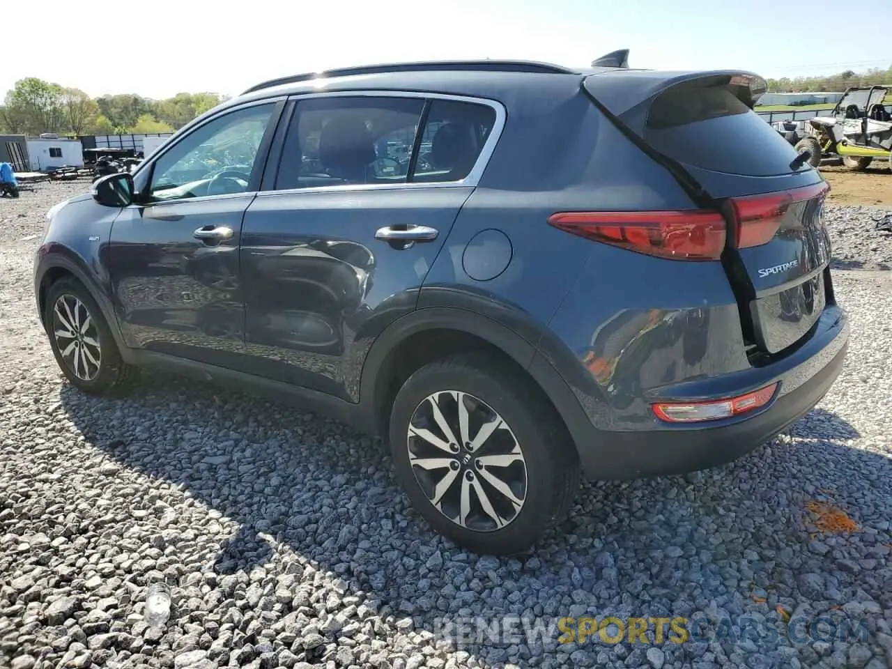 2 Photograph of a damaged car KNDPNCAC7K7597071 KIA SPORTAGE 2019