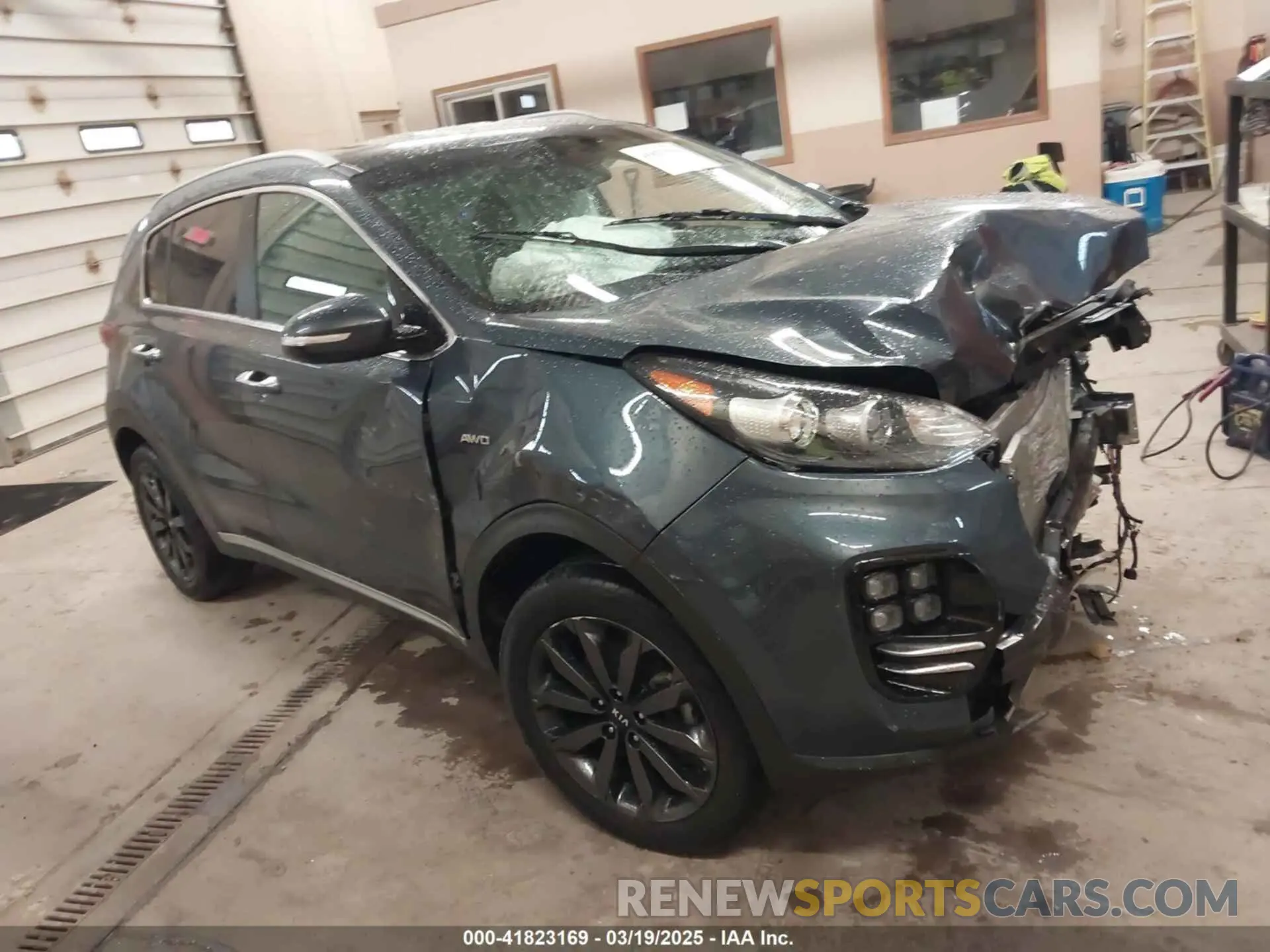 1 Photograph of a damaged car KNDPNCAC8K7567108 KIA SPORTAGE 2019