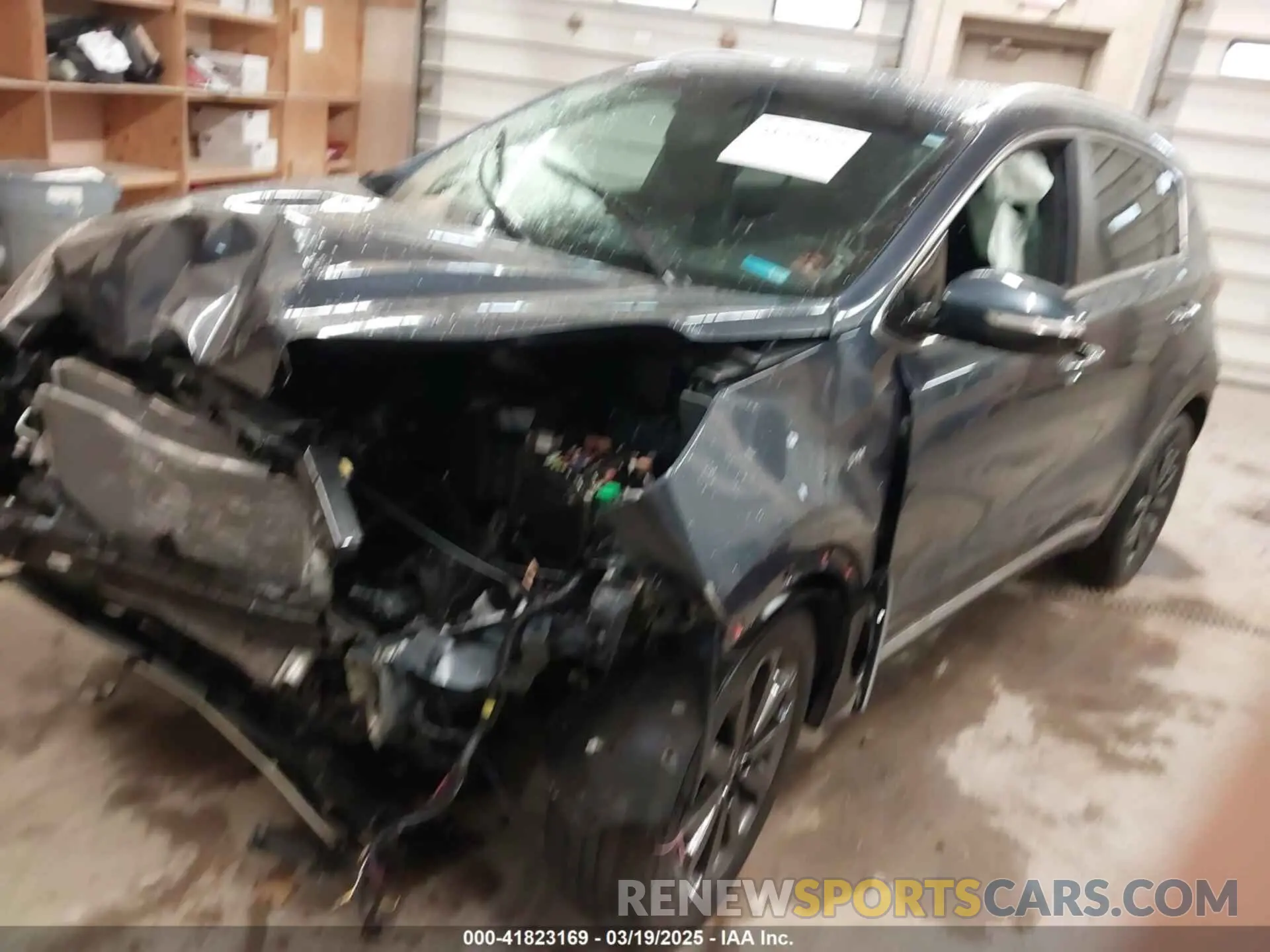 2 Photograph of a damaged car KNDPNCAC8K7567108 KIA SPORTAGE 2019