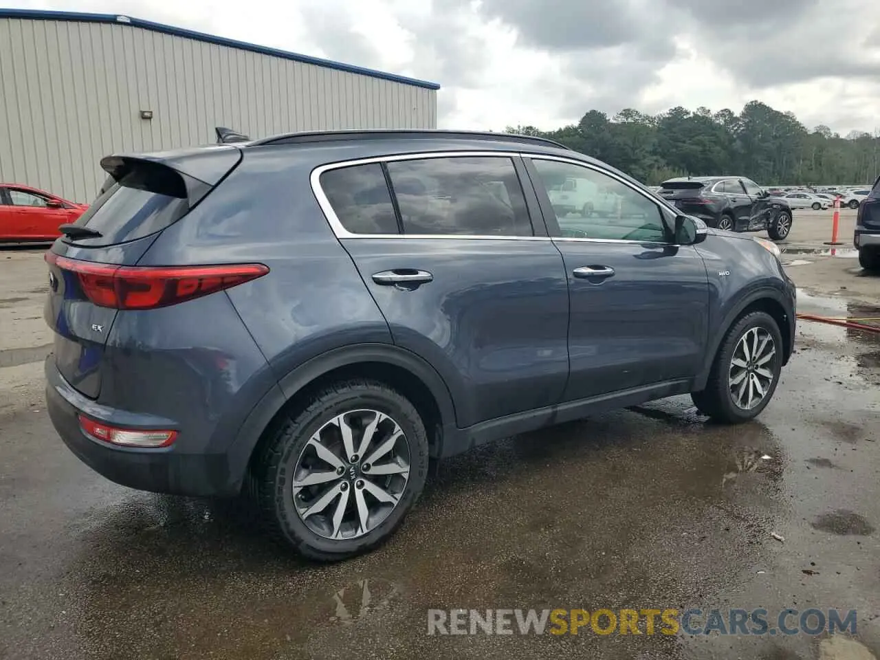 3 Photograph of a damaged car KNDPNCAC8K7585950 KIA SPORTAGE 2019
