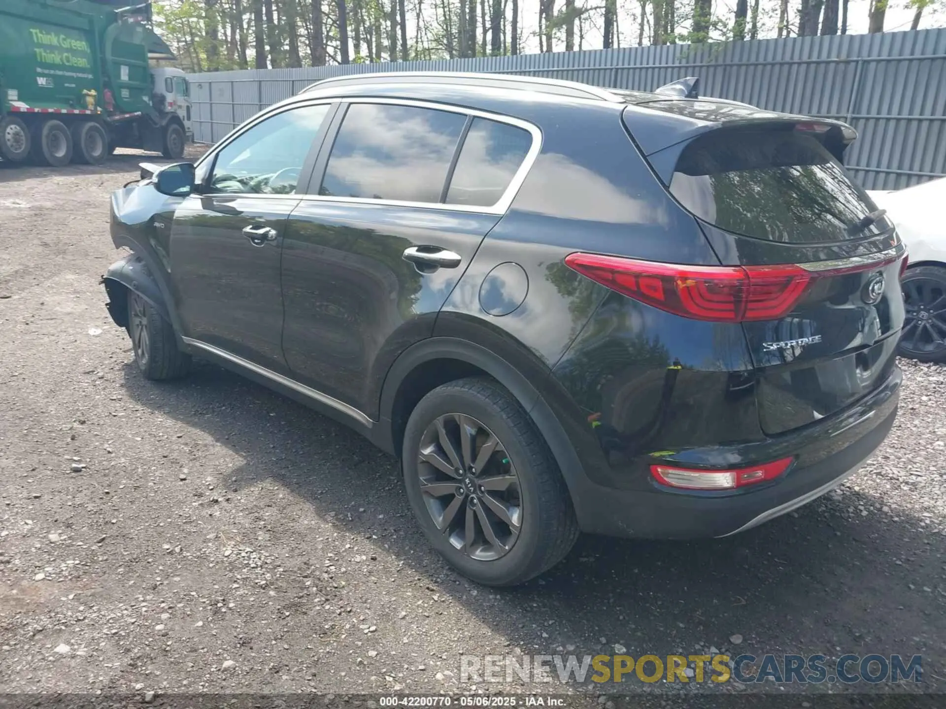 3 Photograph of a damaged car KNDPNCAC9K7528981 KIA SPORTAGE 2019