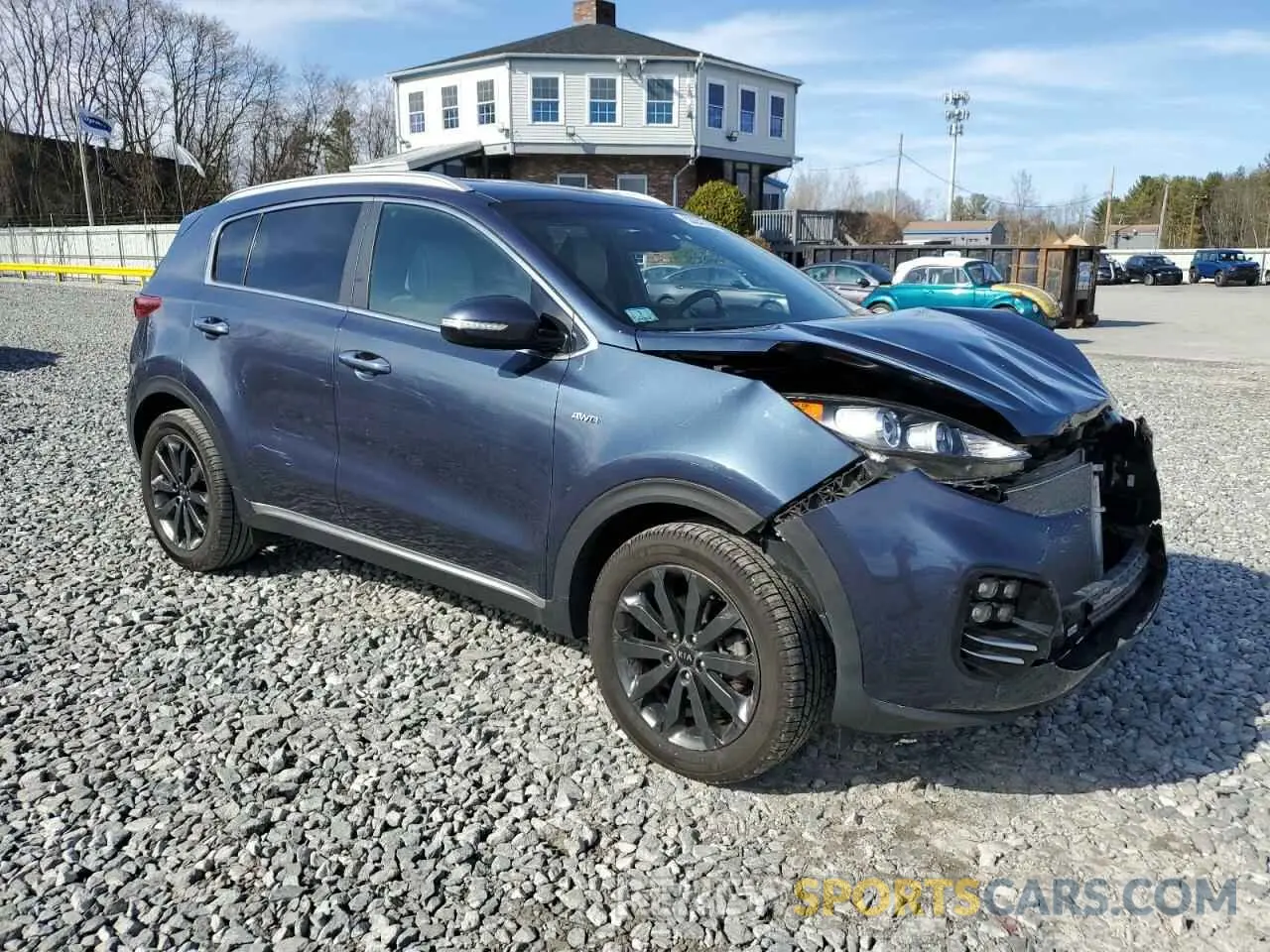 4 Photograph of a damaged car KNDPNCAC9K7533792 KIA SPORTAGE 2019