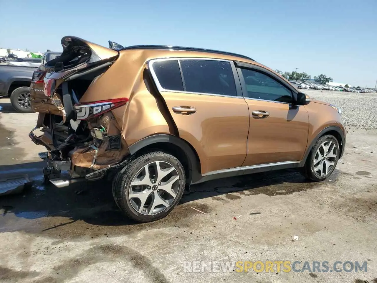 3 Photograph of a damaged car KNDPR3A63K7533818 KIA SPORTAGE 2019