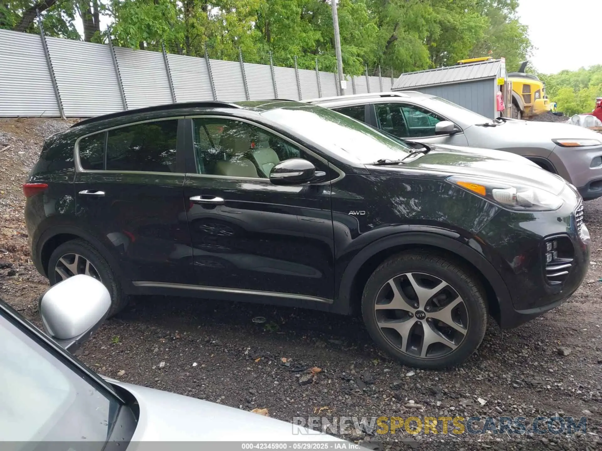 13 Photograph of a damaged car KNDPRCA62K7616978 KIA SPORTAGE 2019