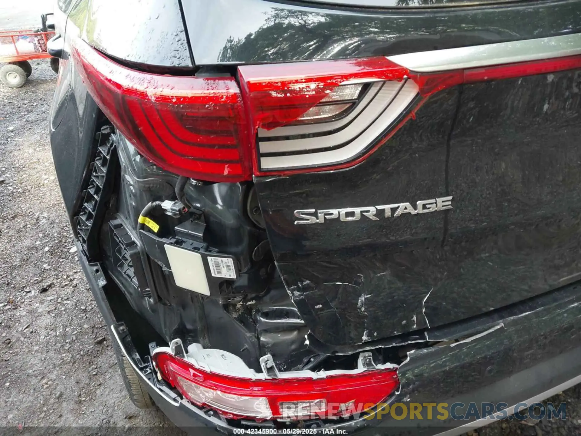 20 Photograph of a damaged car KNDPRCA62K7616978 KIA SPORTAGE 2019