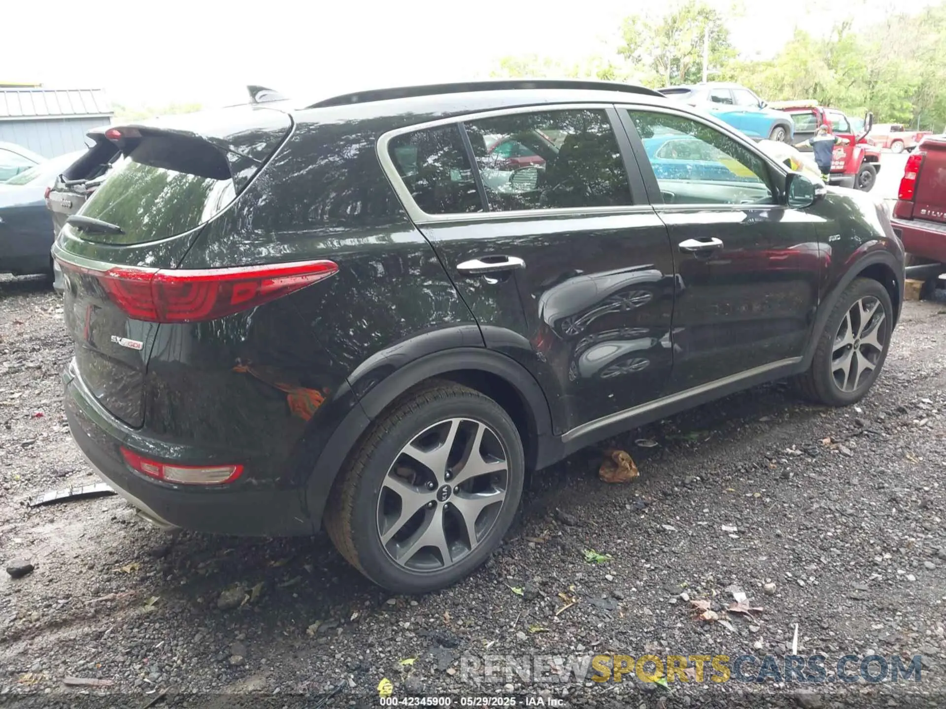 4 Photograph of a damaged car KNDPRCA62K7616978 KIA SPORTAGE 2019