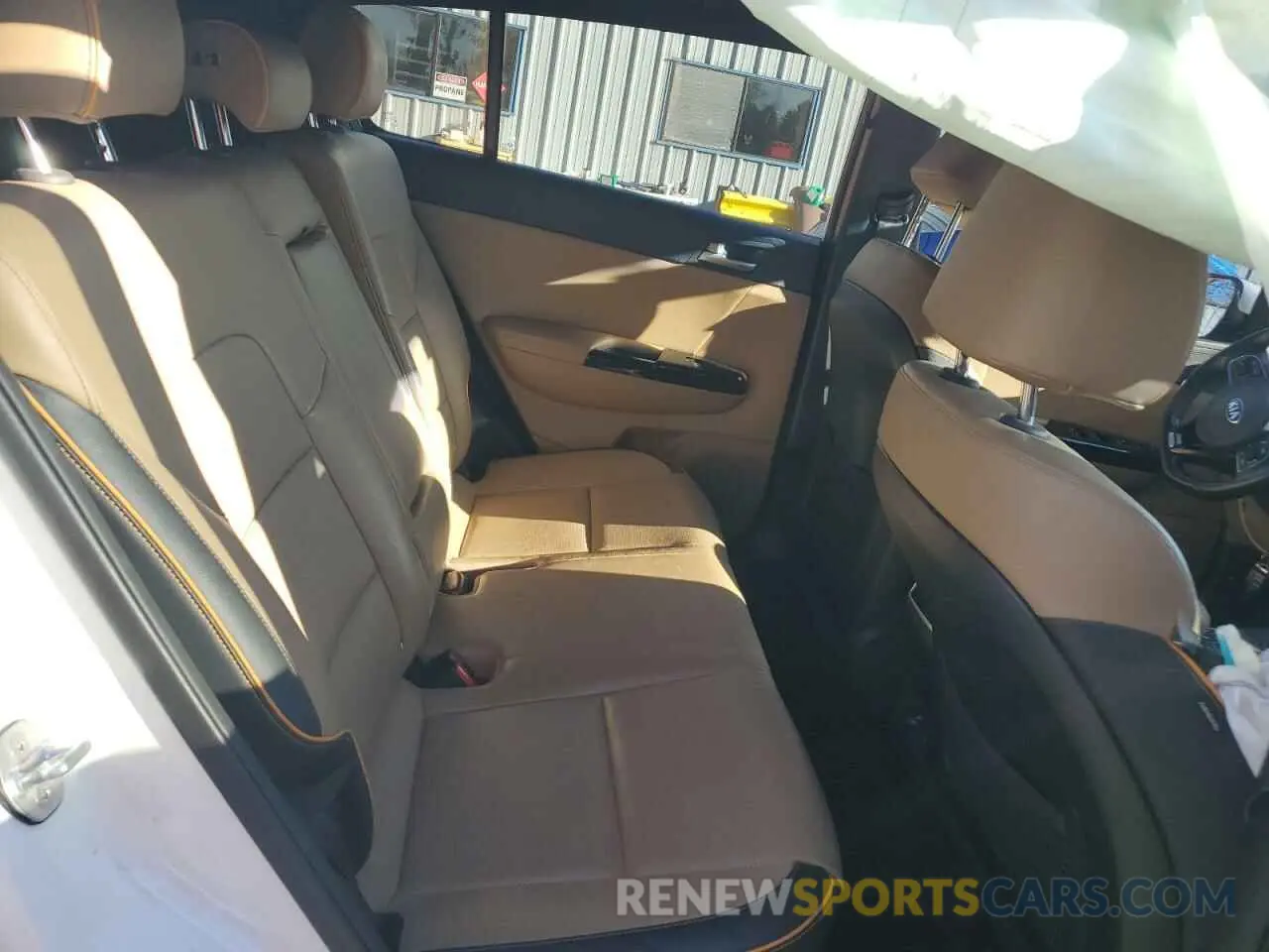 11 Photograph of a damaged car KNDPRCA66K7506550 KIA SPORTAGE 2019