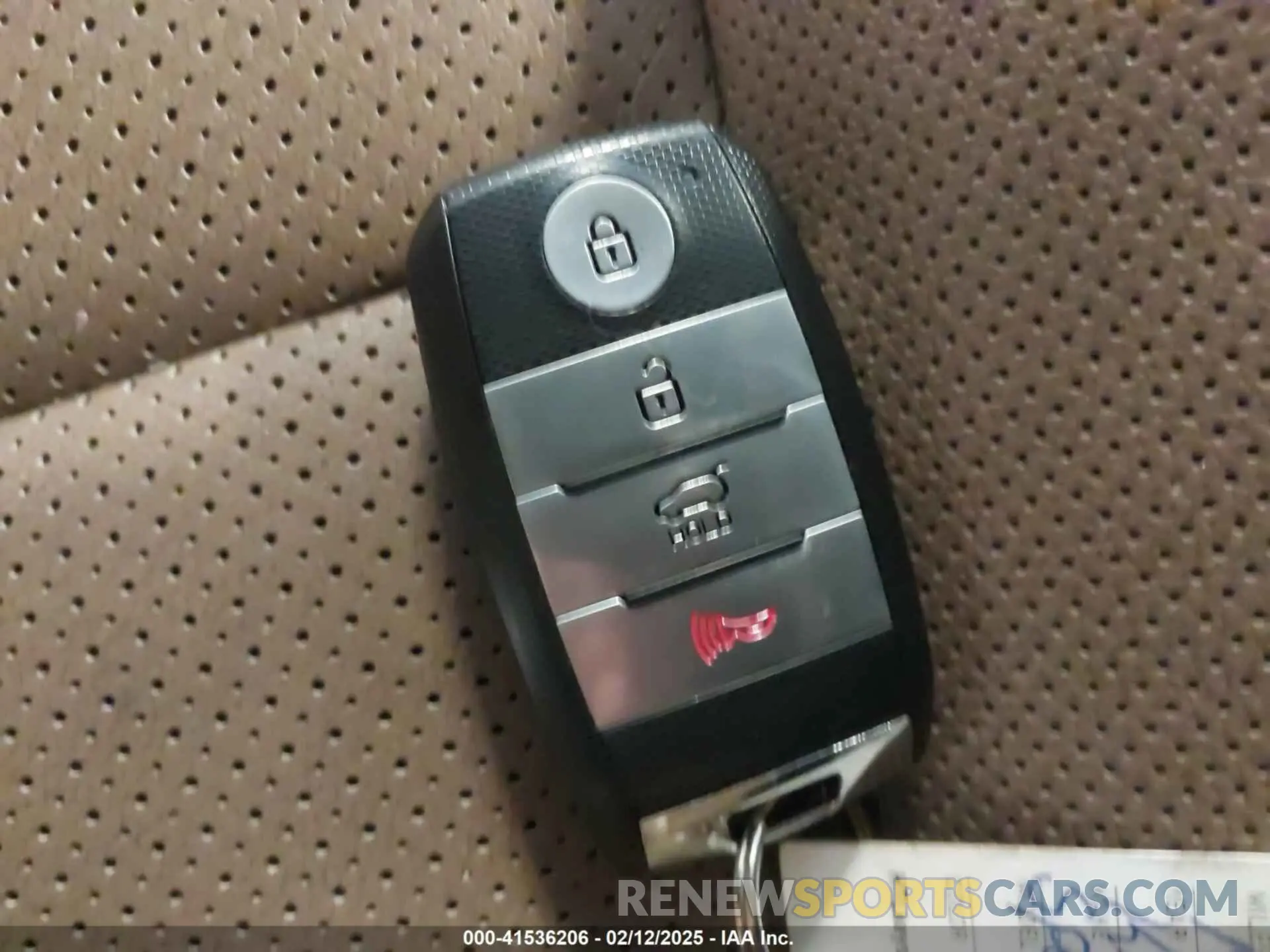 11 Photograph of a damaged car KNDPRCA6XK7619563 KIA SPORTAGE 2019