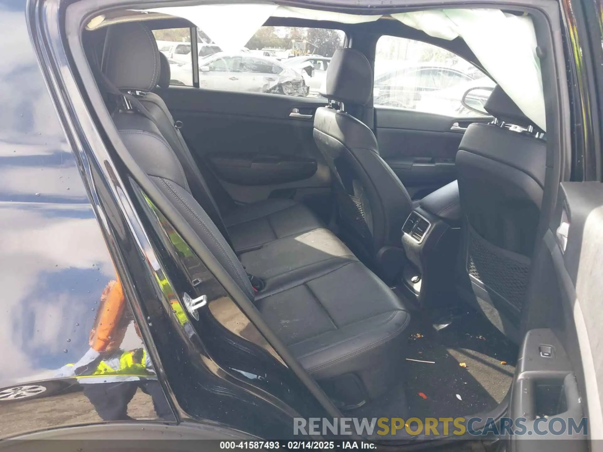 8 Photograph of a damaged car KNDP63AC0L7706050 KIA SPORTAGE 2020