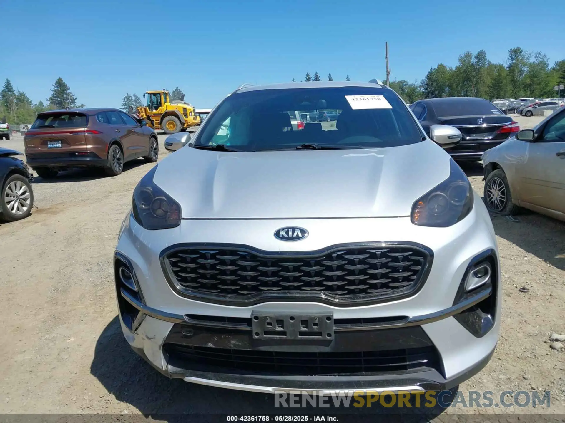 12 Photograph of a damaged car KNDP63AC1L7651768 KIA SPORTAGE 2020
