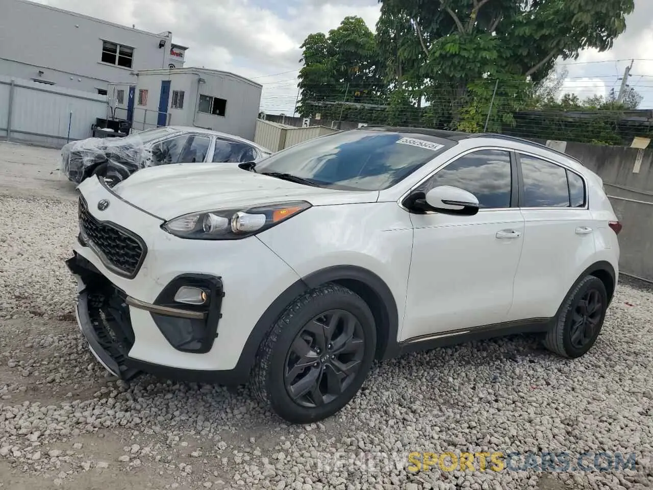 1 Photograph of a damaged car KNDP63AC2L7682656 KIA SPORTAGE 2020