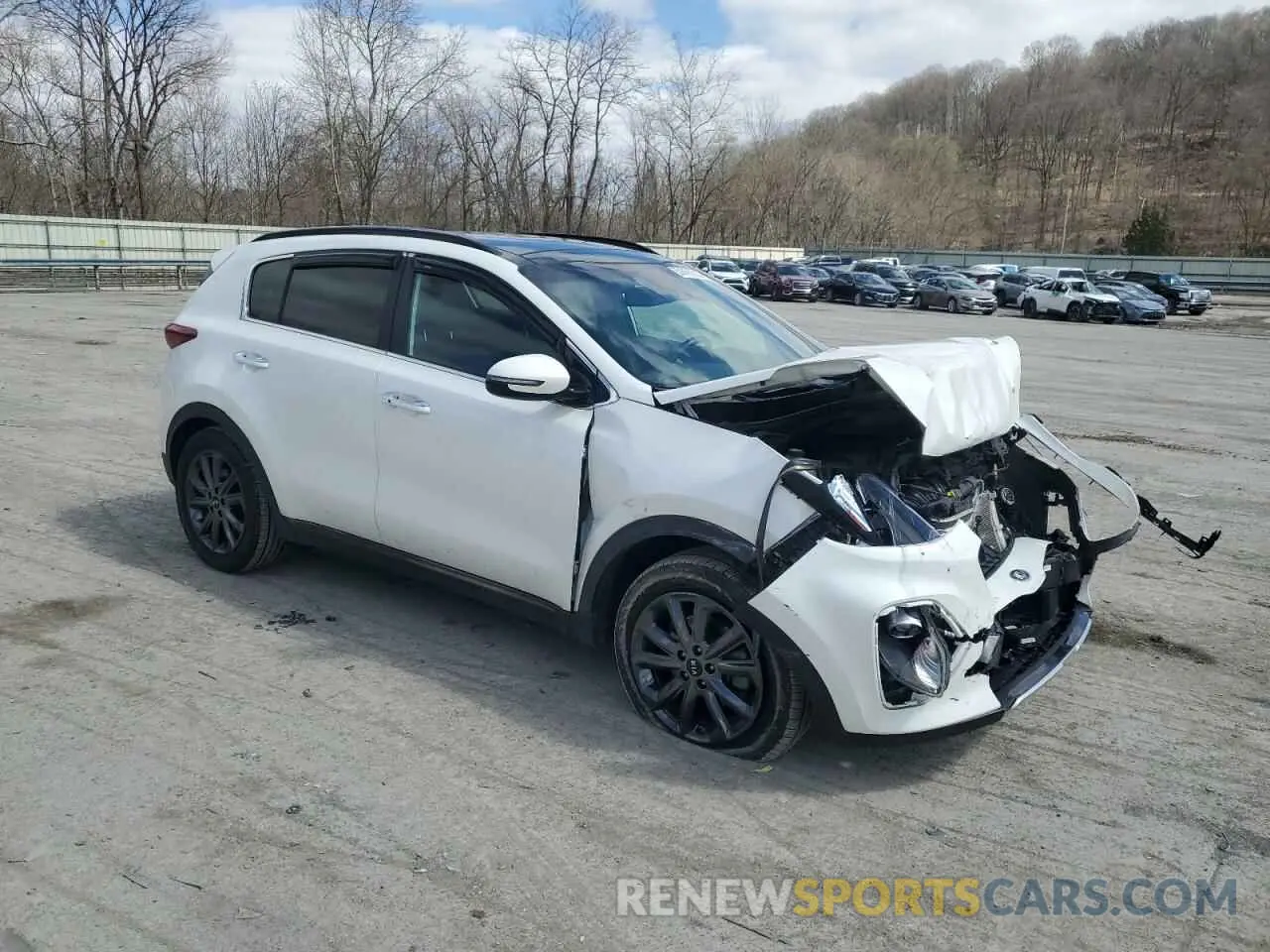 4 Photograph of a damaged car KNDP63AC2L7743407 KIA SPORTAGE 2020
