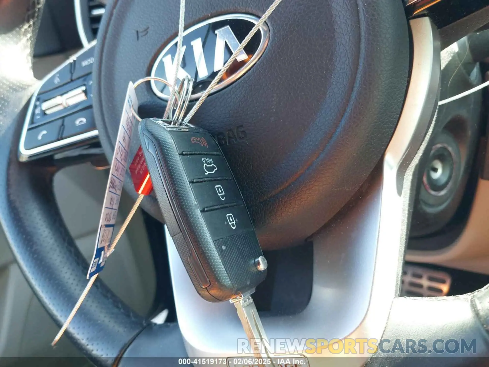 11 Photograph of a damaged car KNDP63AC2L7822009 KIA SPORTAGE 2020