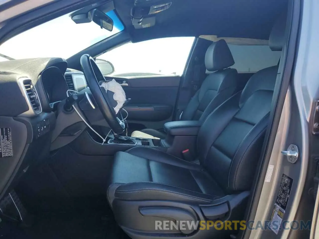 7 Photograph of a damaged car KNDP63AC3L7730567 KIA SPORTAGE 2020