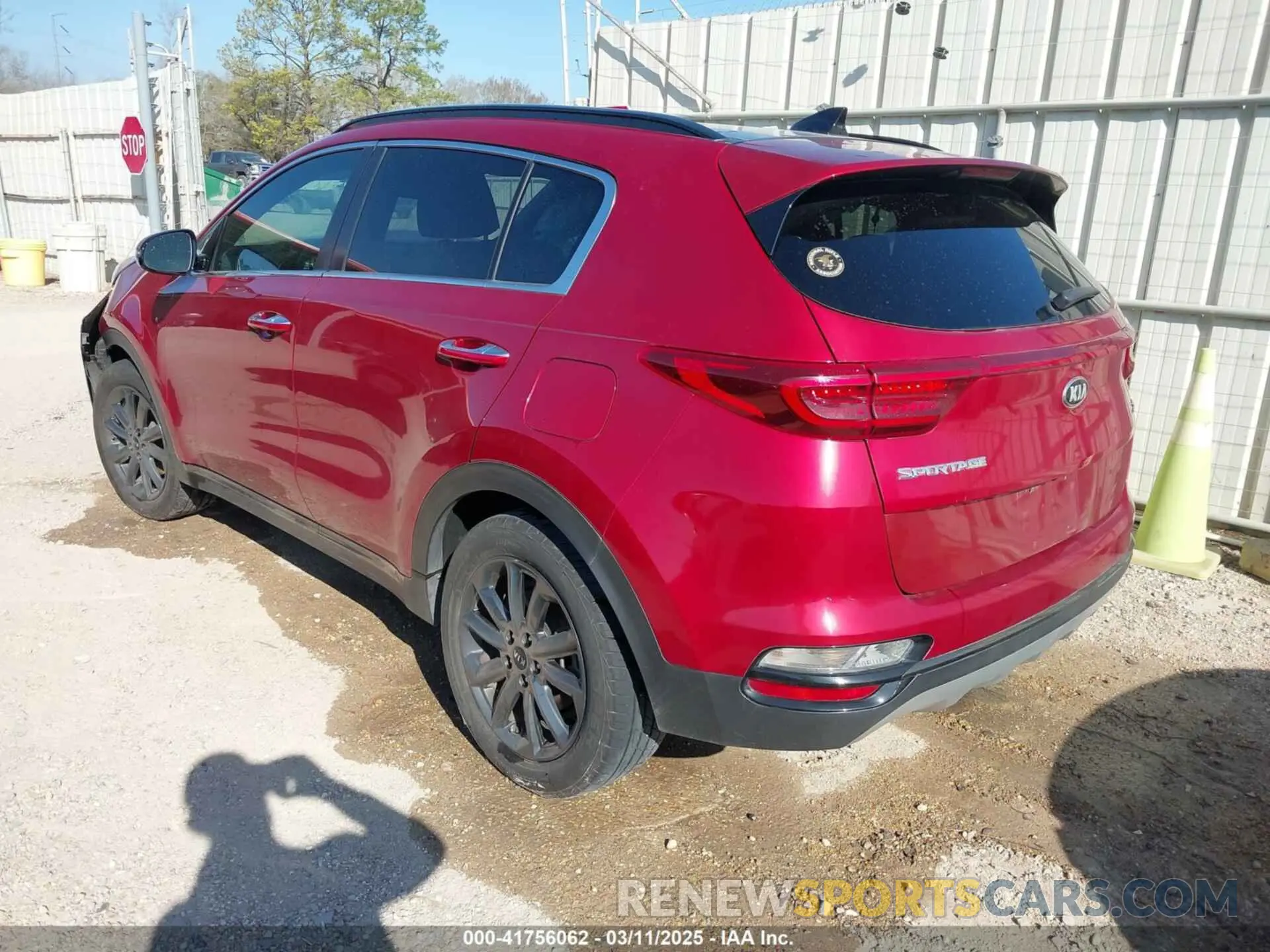 3 Photograph of a damaged car KNDP63AC4L7654874 KIA SPORTAGE 2020