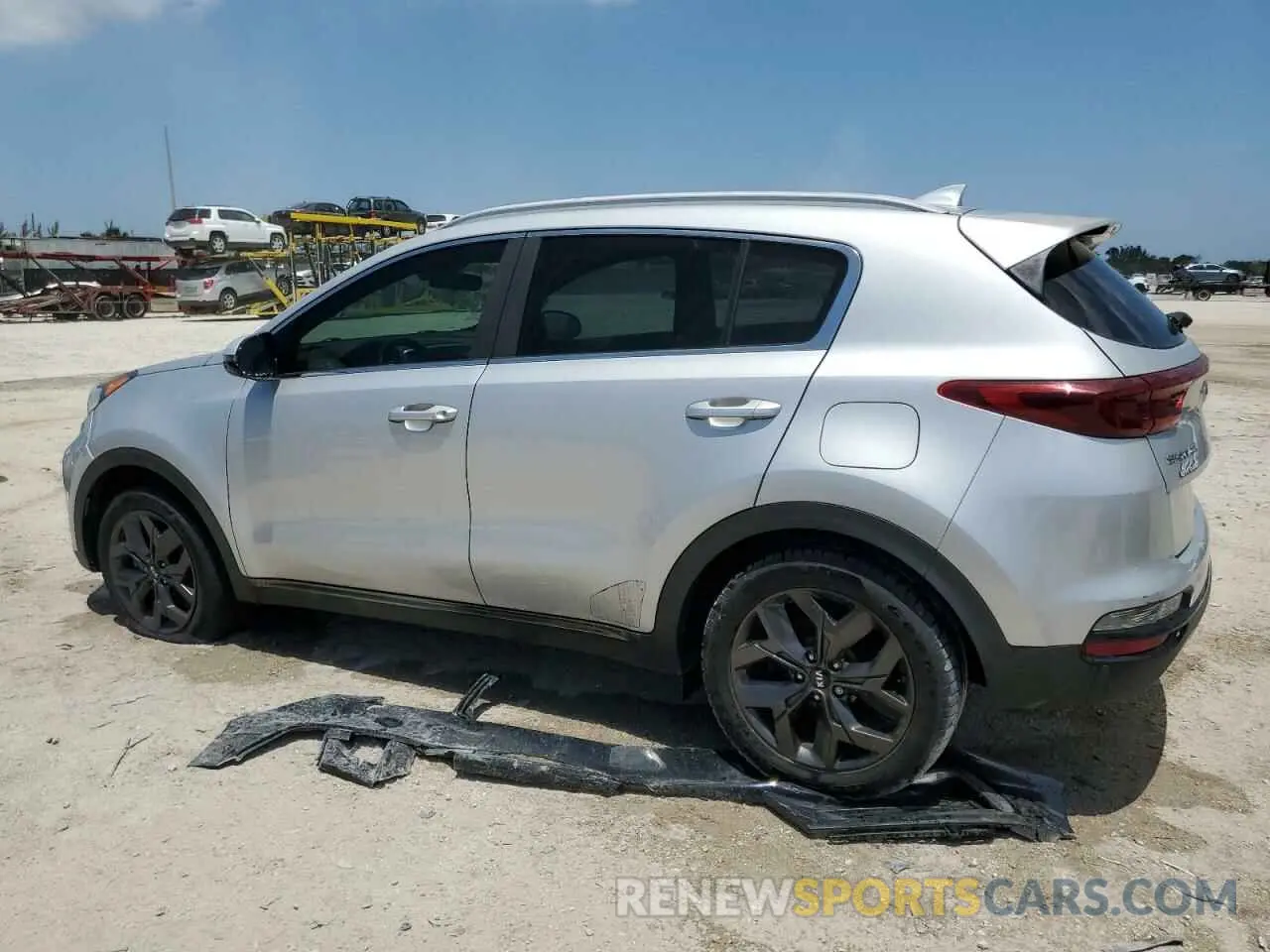 2 Photograph of a damaged car KNDP63AC4L7655989 KIA SPORTAGE 2020