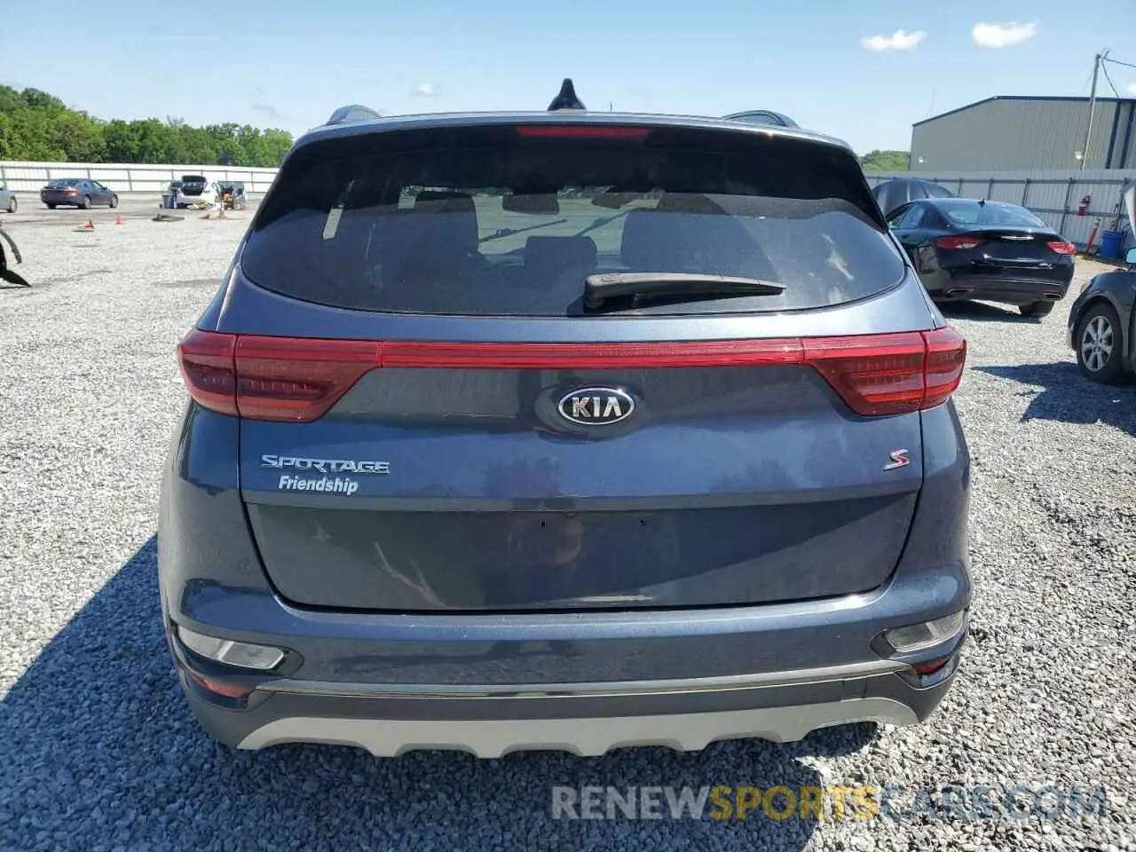 6 Photograph of a damaged car KNDP63AC4L7813103 KIA SPORTAGE 2020