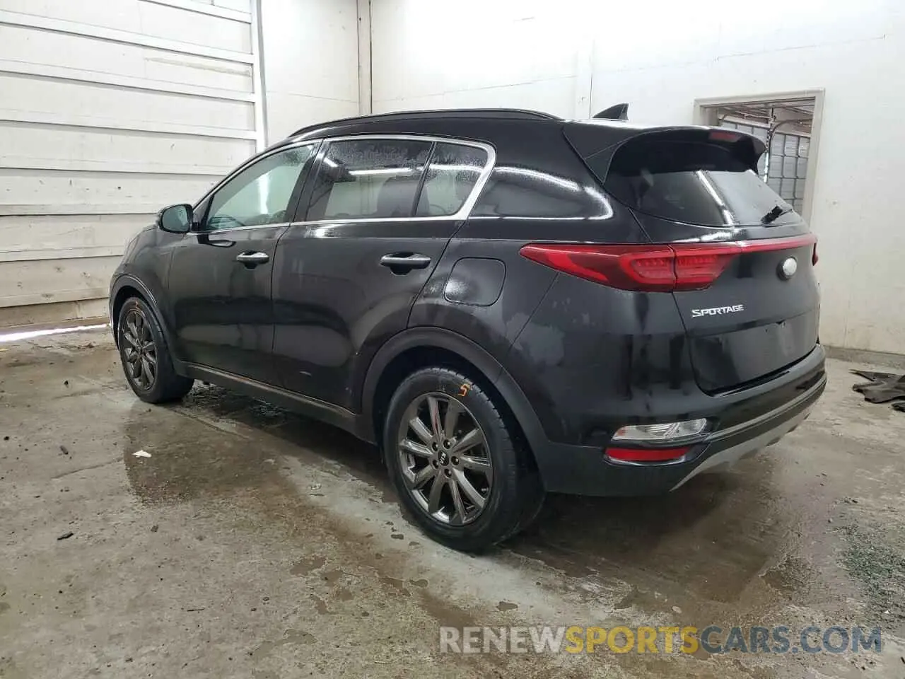 2 Photograph of a damaged car KNDP63AC5L7650848 KIA SPORTAGE 2020