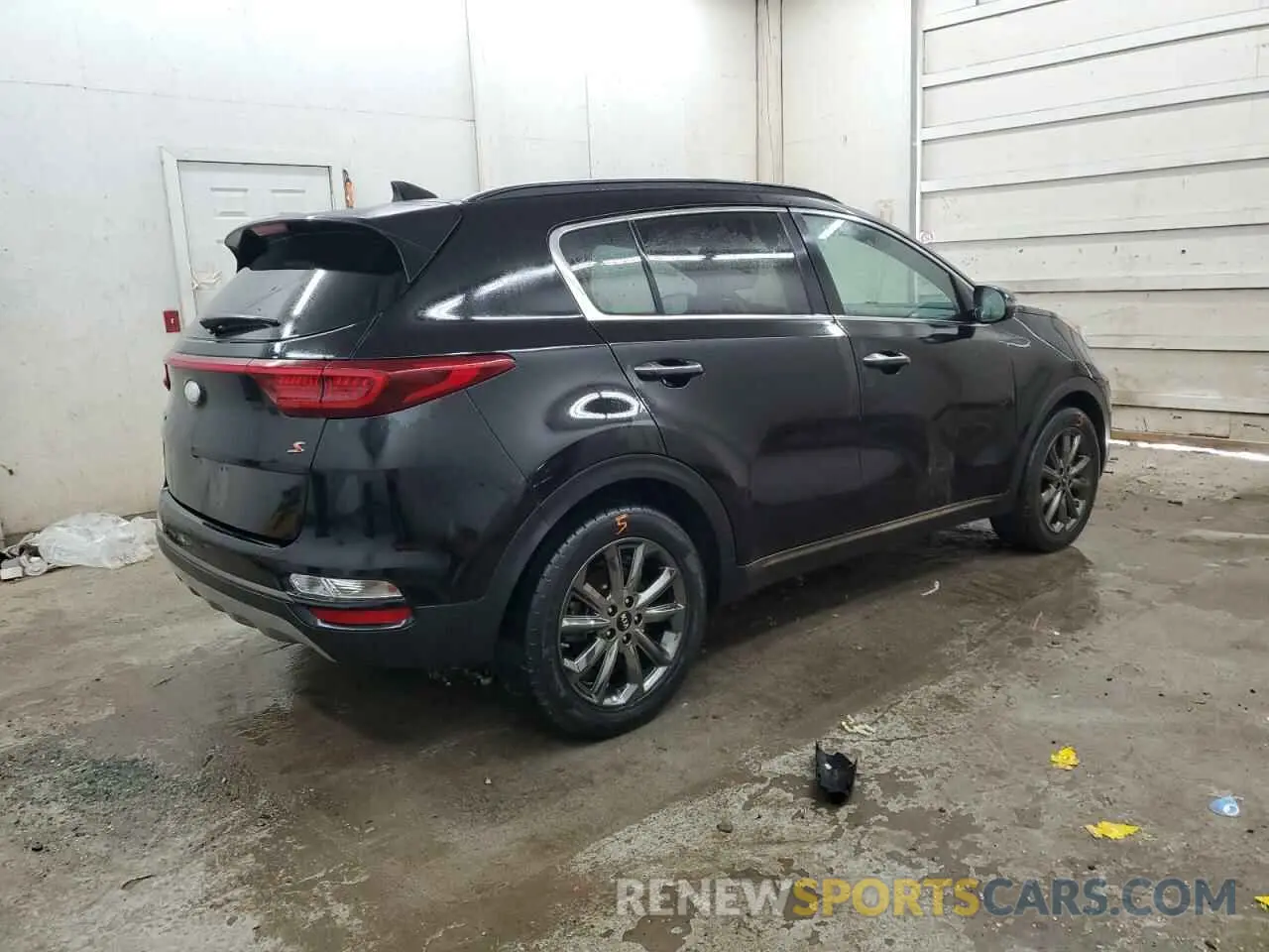 3 Photograph of a damaged car KNDP63AC5L7650848 KIA SPORTAGE 2020