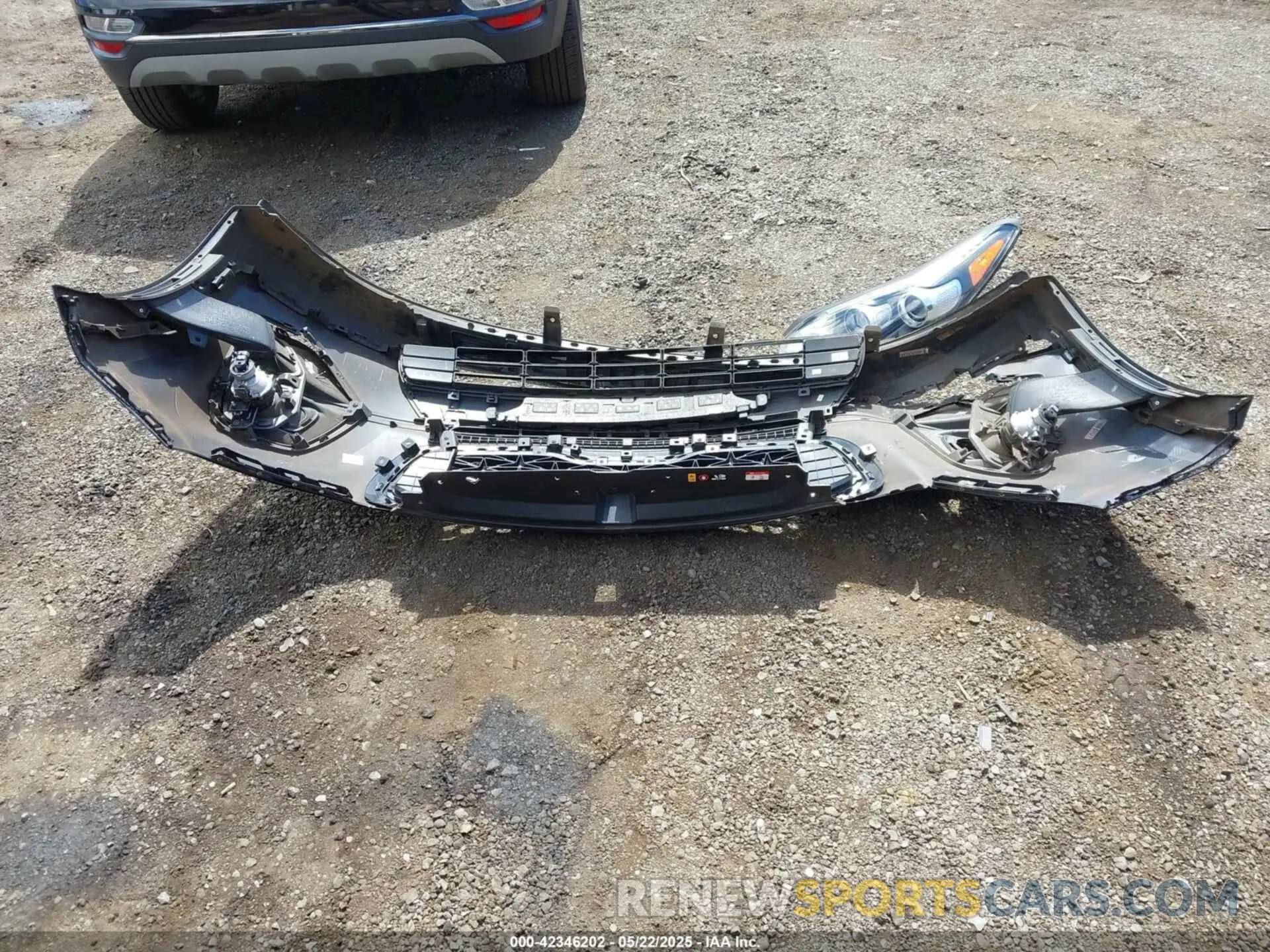 12 Photograph of a damaged car KNDP63AC6L7656657 KIA SPORTAGE 2020
