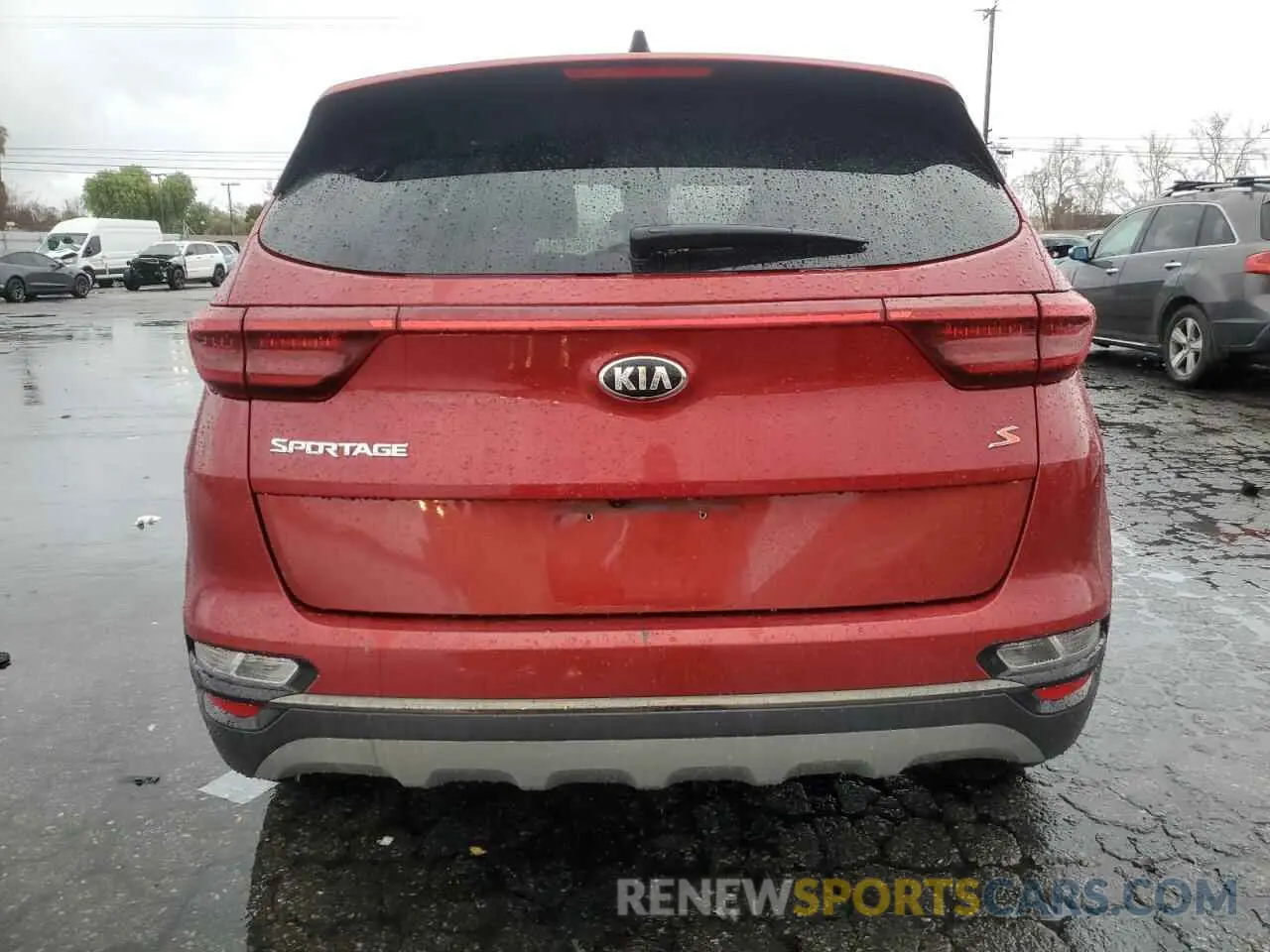 6 Photograph of a damaged car KNDP63AC7L7684743 KIA SPORTAGE 2020