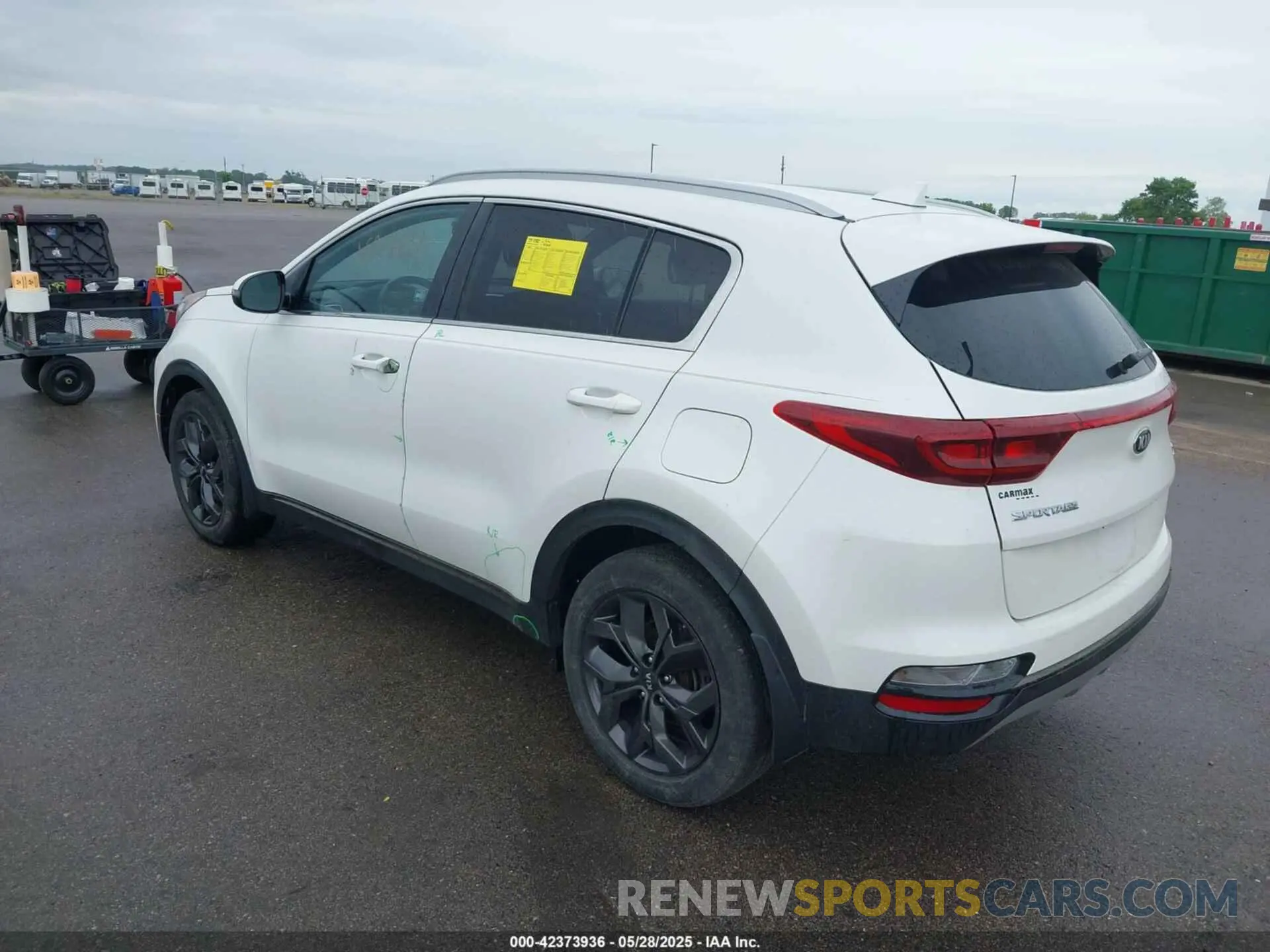 3 Photograph of a damaged car KNDP63AC7L7701492 KIA SPORTAGE 2020