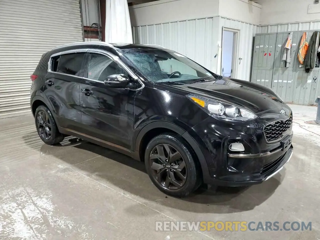 4 Photograph of a damaged car KNDP63AC9L7647287 KIA SPORTAGE 2020