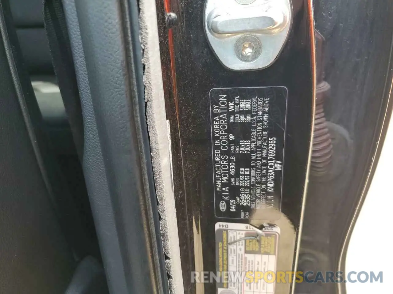 12 Photograph of a damaged car KNDP63ACXL7692965 KIA SPORTAGE 2020