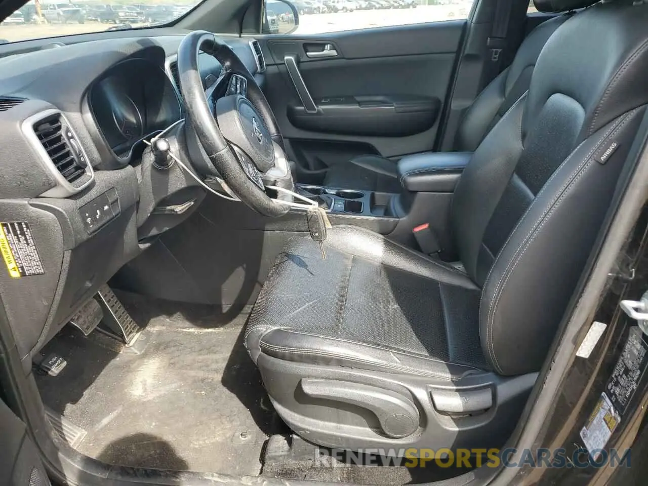 7 Photograph of a damaged car KNDP63ACXL7692965 KIA SPORTAGE 2020